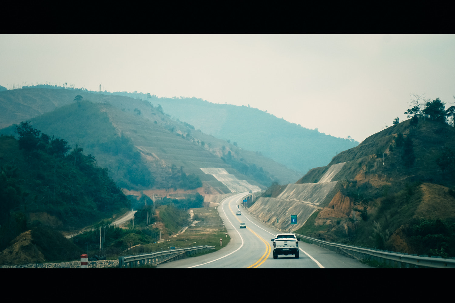 Fujifilm XC 16-50mm F3.5-5.6 OIS II sample photo. Viet nam road photography