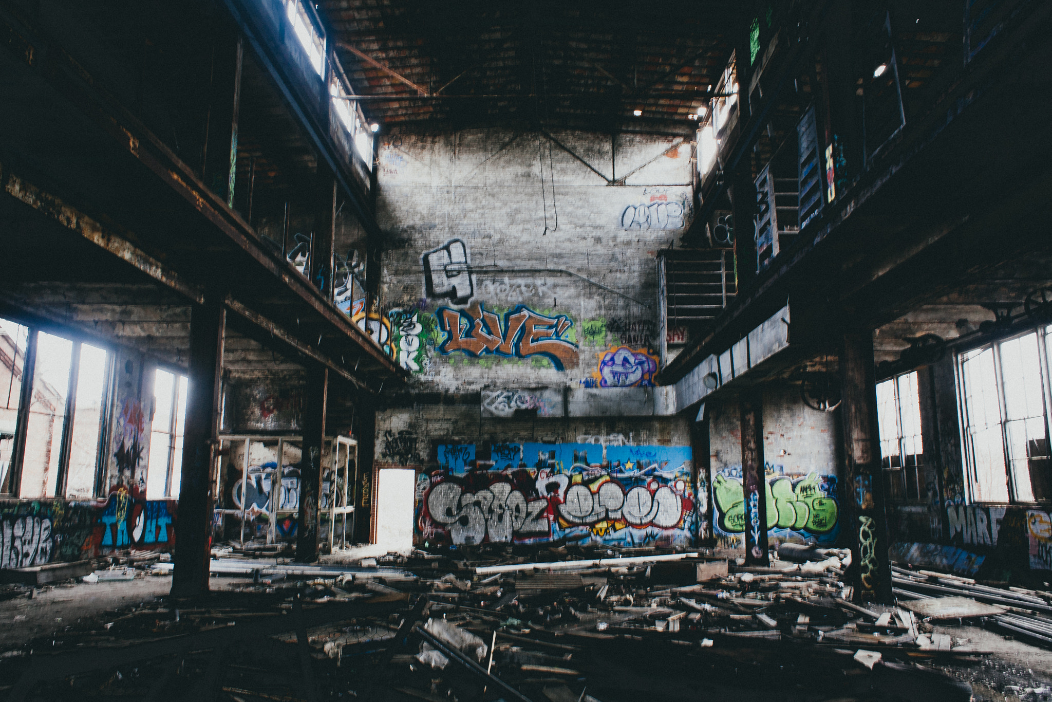Canon EOS 5D + Canon EF 28mm F1.8 USM sample photo. Abandoned factory in milwaukee, wi photography