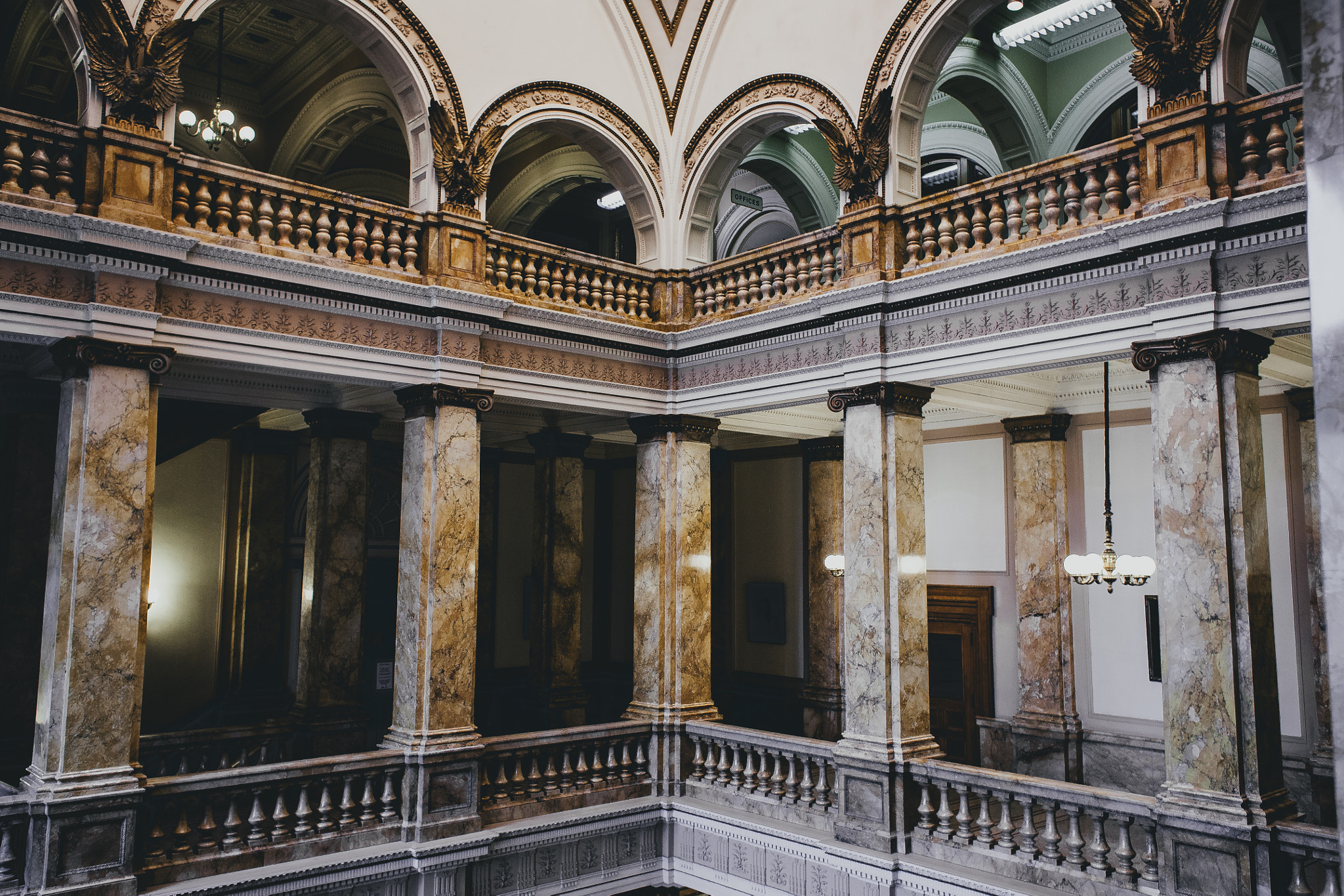 Canon EOS 5D + Canon EF 28mm F1.8 USM sample photo. Milwaukee architecture photography