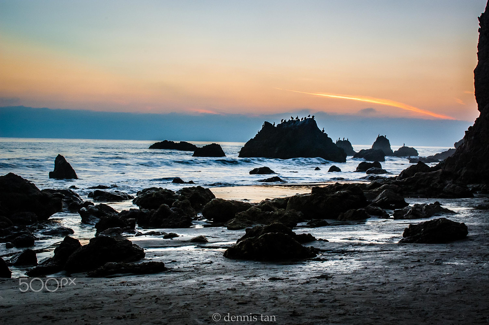 Nikon D70s + AF Zoom-Nikkor 35-70mm f/2.8D sample photo. Rocky beach photography