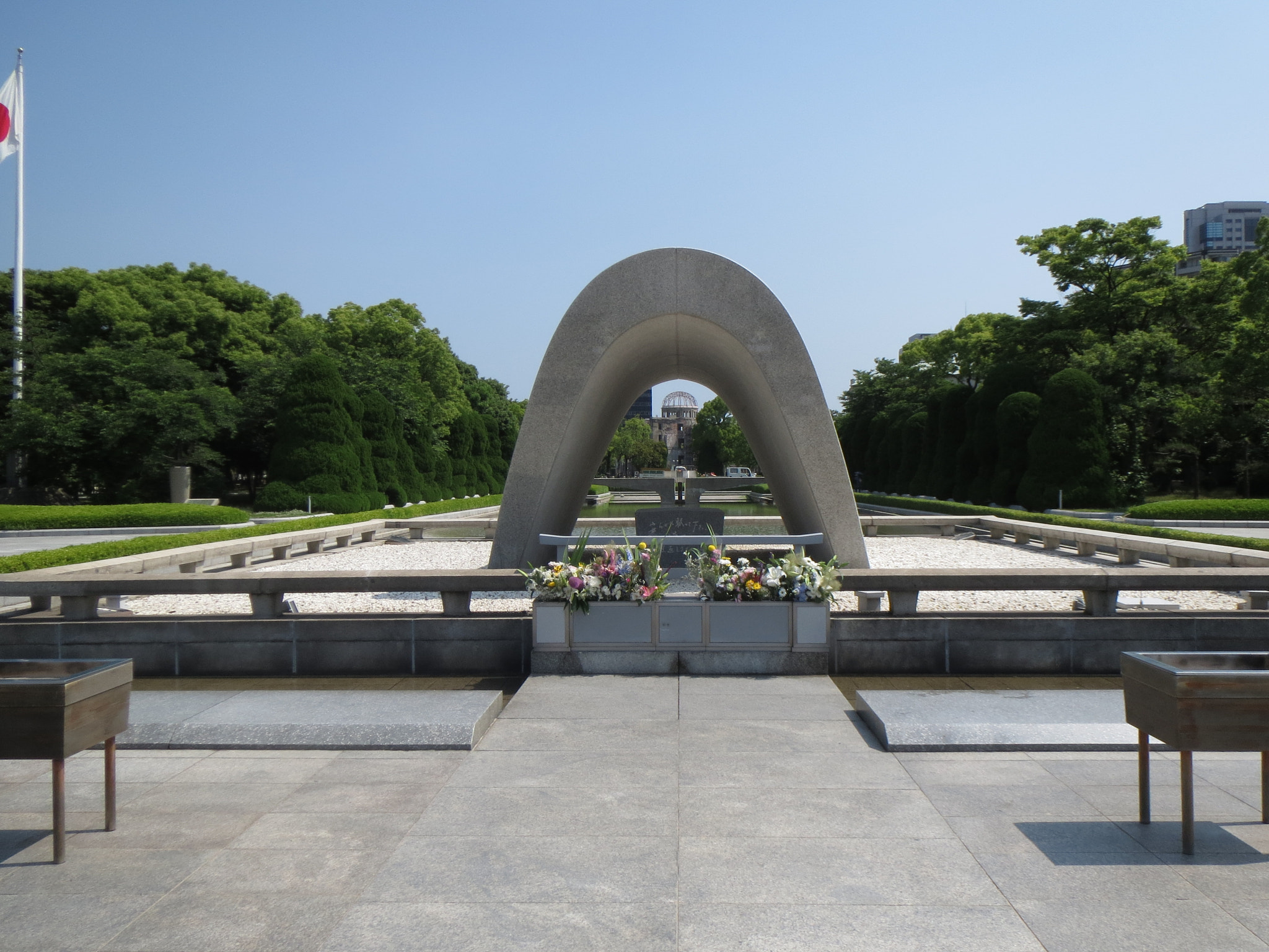 Canon PowerShot ELPH 520 HS (IXUS 500 HS / IXY 3) sample photo. Hiroshima peace memorial park photography