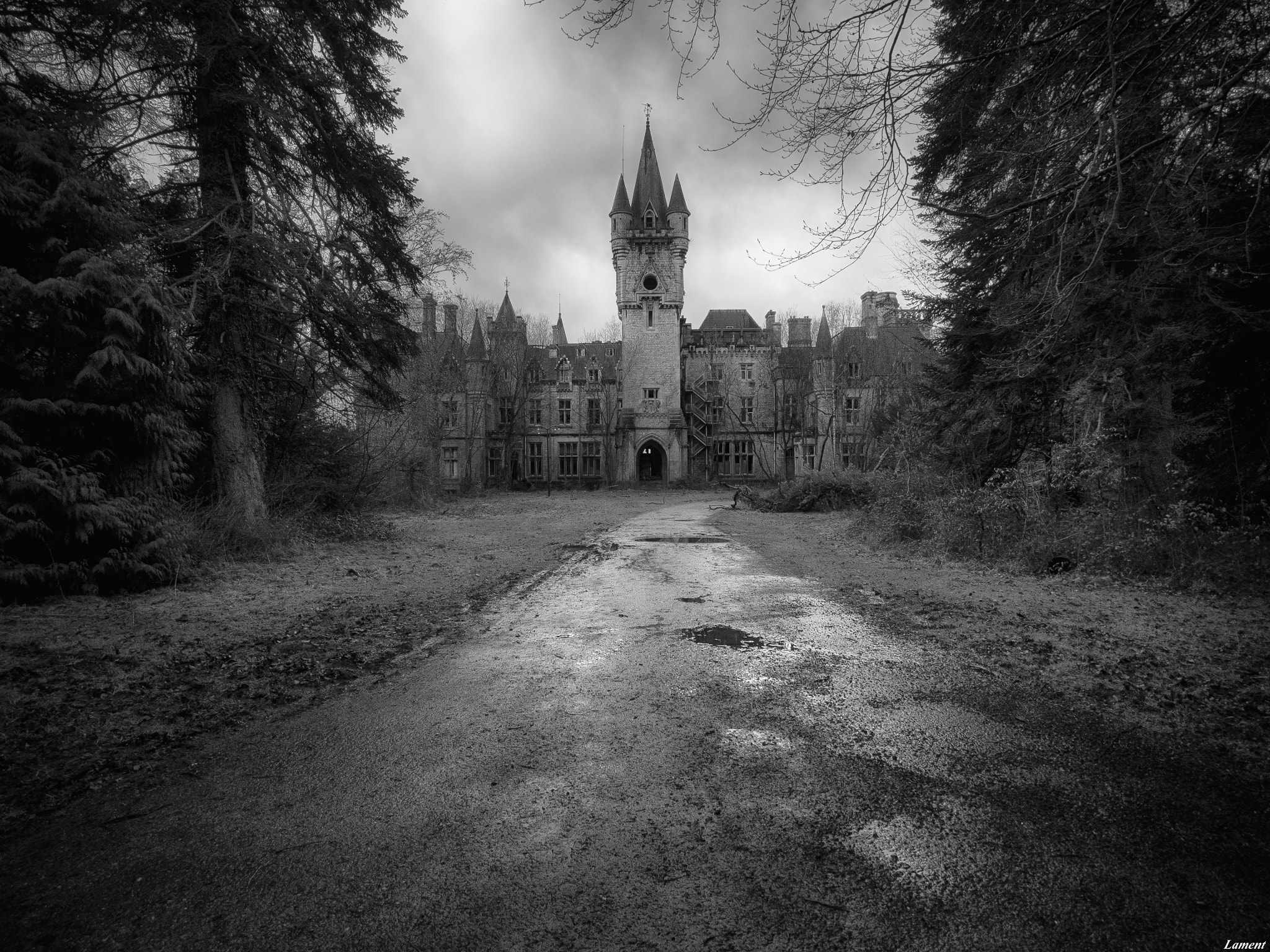 Olympus PEN E-PL7 + OLYMPUS M.9-18mm F4.0-5.6 sample photo. Miranda castle photography