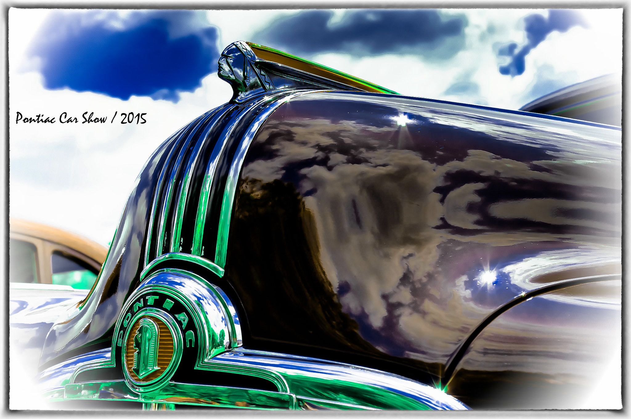 Pentax K-x sample photo. A lovely pontiac at the car show, last may photography