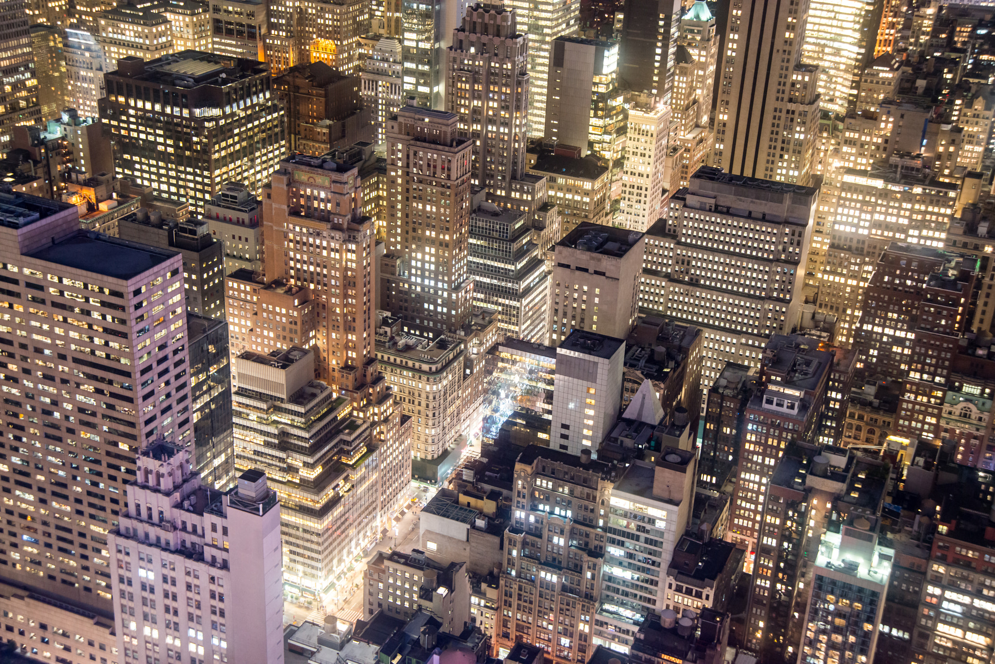 Nikon D800 + Nikon AF Nikkor 24-85mm F2.8-4D IF sample photo. Aerial night view of 5th avenue photography