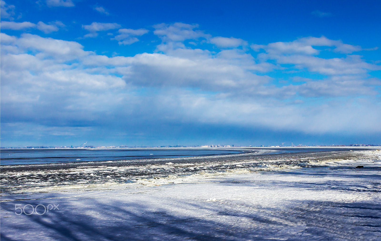 Canon EF 28mm F1.8 USM sample photo. March on the baltic sea photography