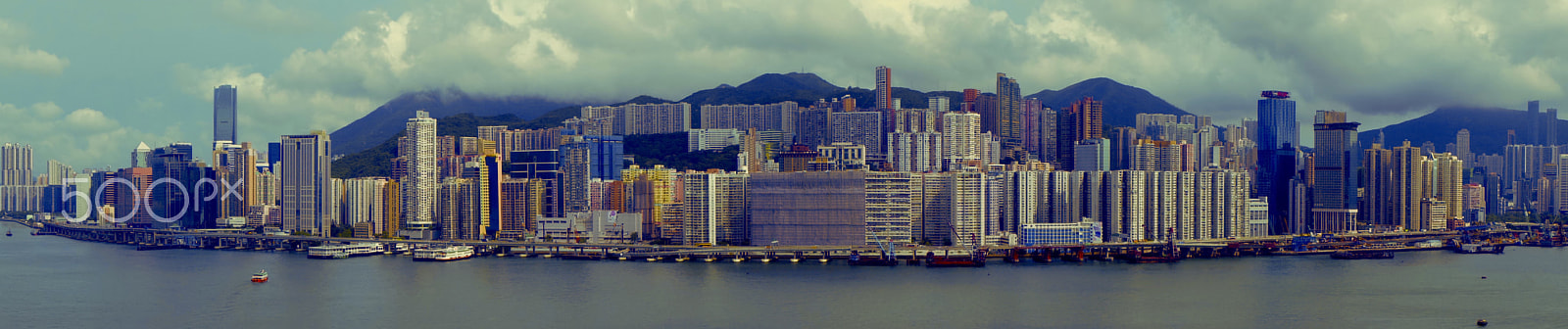 Tamron 18-200mm F3.5-6.3 Di III VC sample photo. Hong kong bay photography