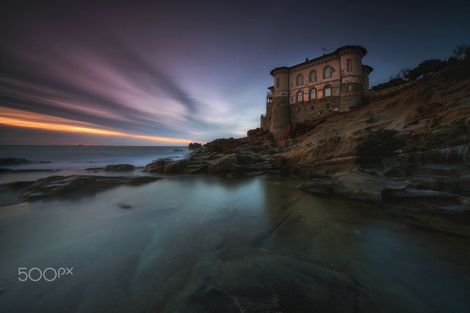 12-24mm F4.5-5.6 G SSM sample photo. Boccale castle photography