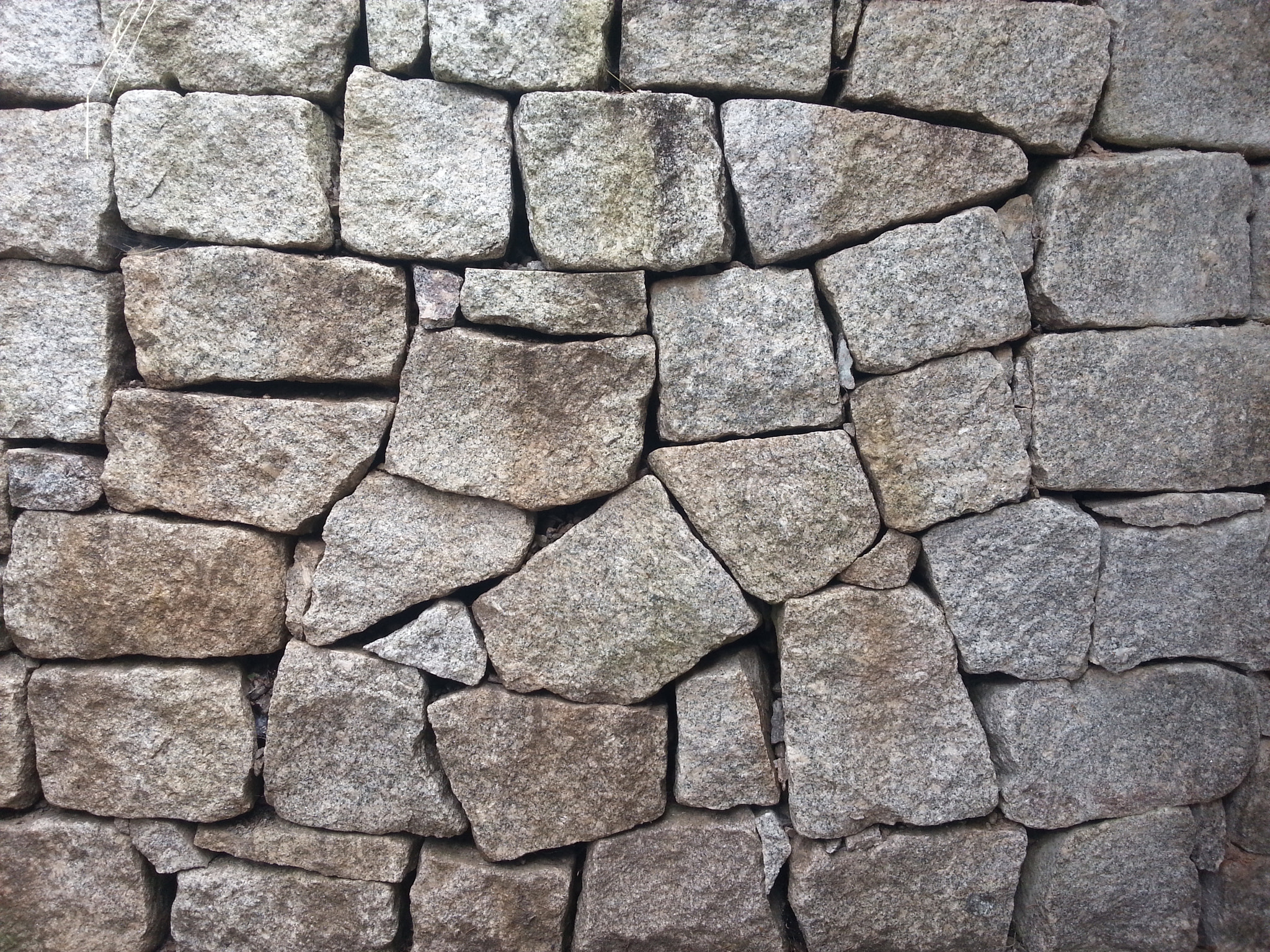 Samsung GT-I8750 sample photo. Rocks wall photography