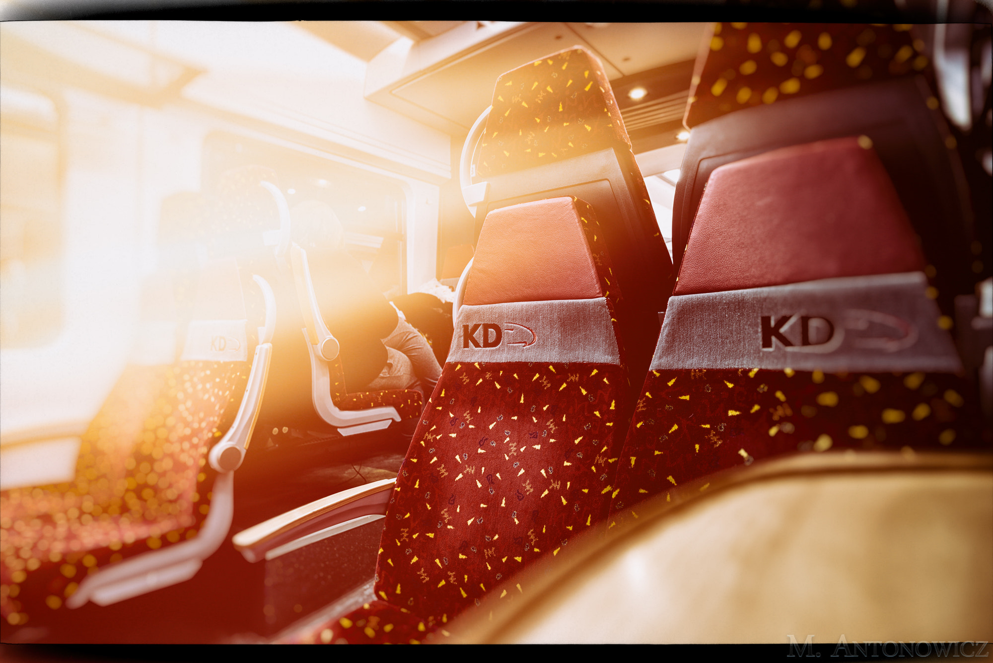 Nikon D600 + Sigma 20mm F1.8 EX DG Aspherical RF sample photo. Train seat photography