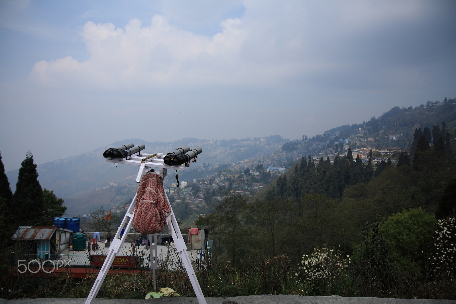 Canon EF-S 17-55mm F2.8 IS USM sample photo. Darjeeling, india photography