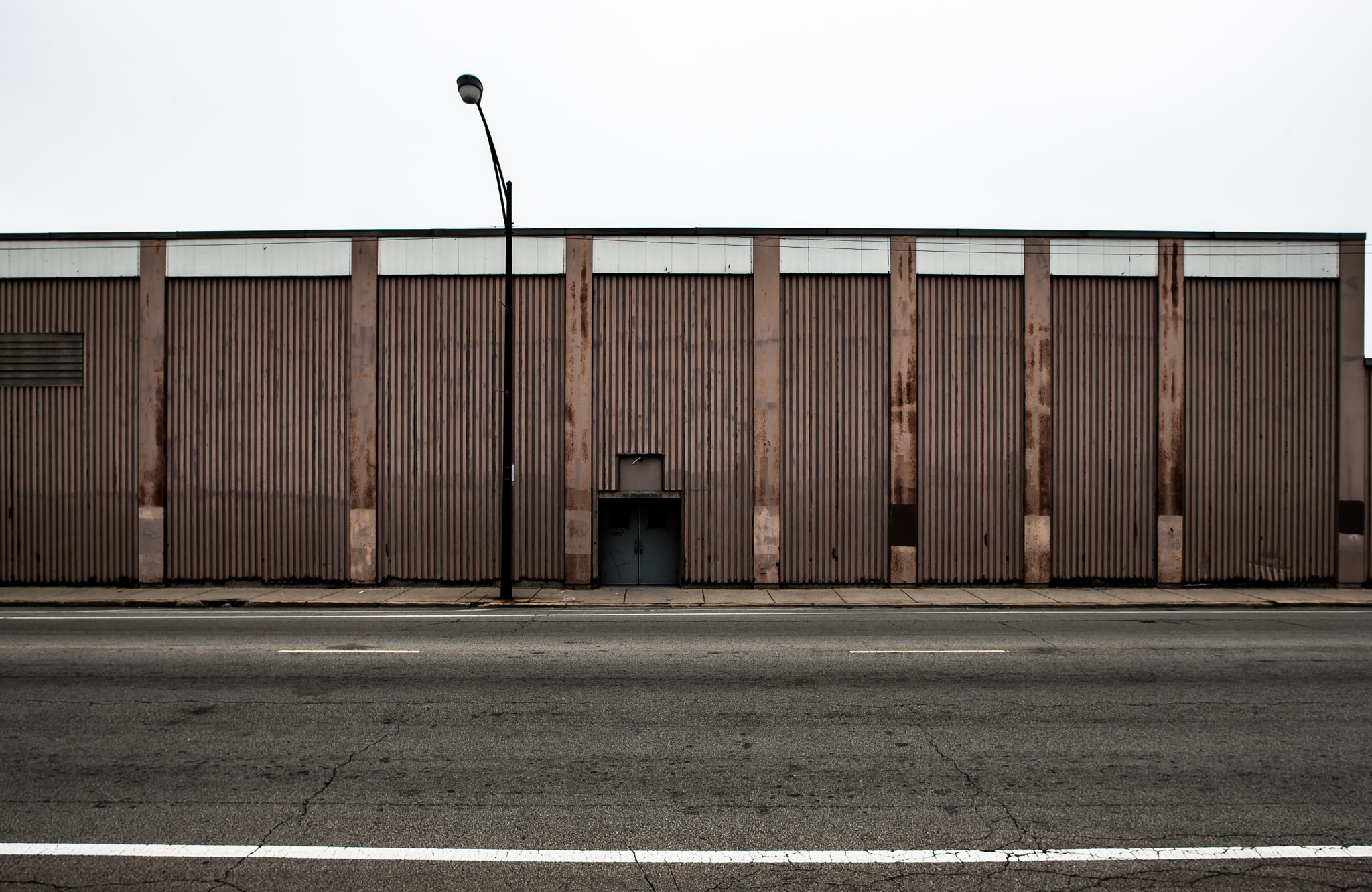 Canon TS-E 24mm f/3.5L sample photo. Industrial rhythm photography