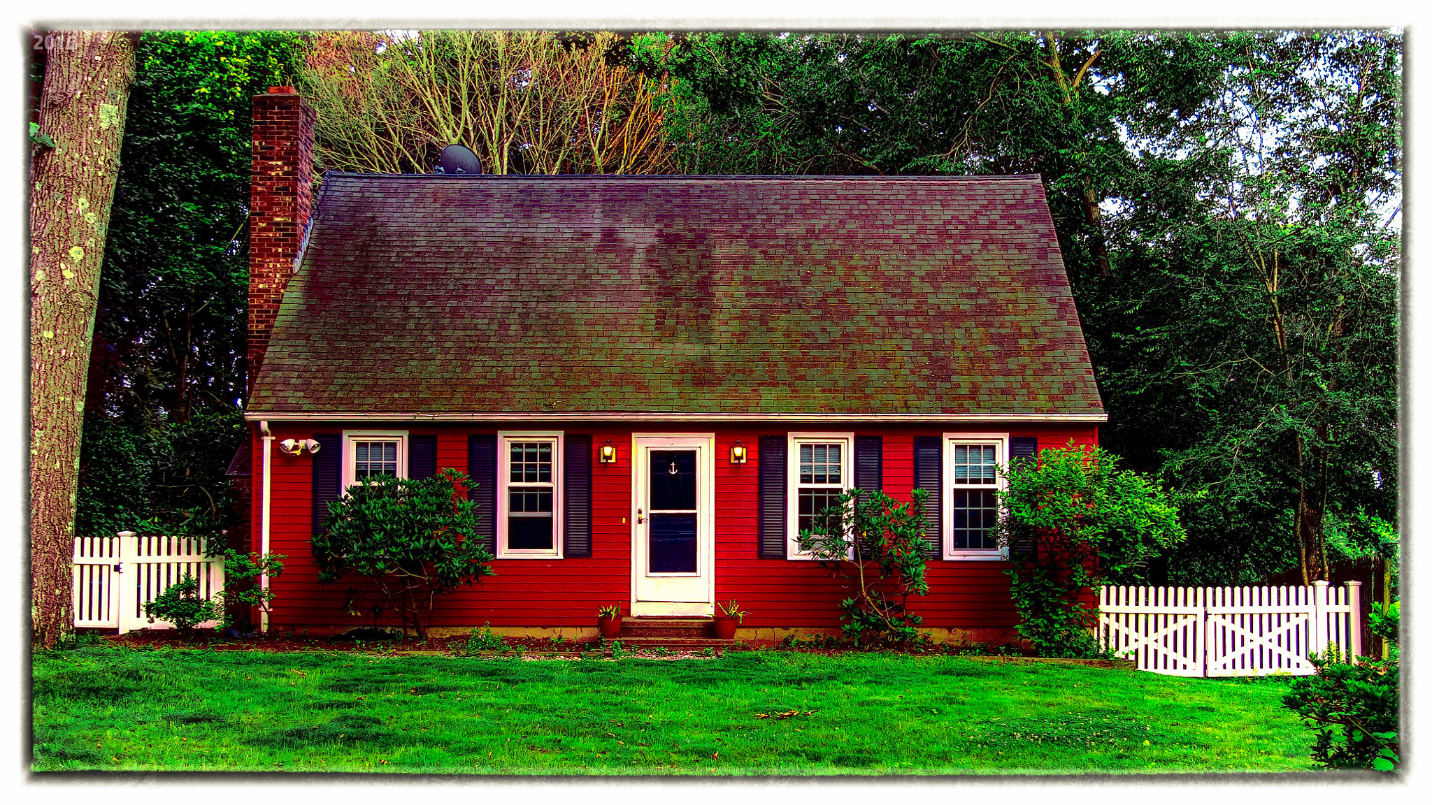 Pentax K-x sample photo. A nice old new england home. photography