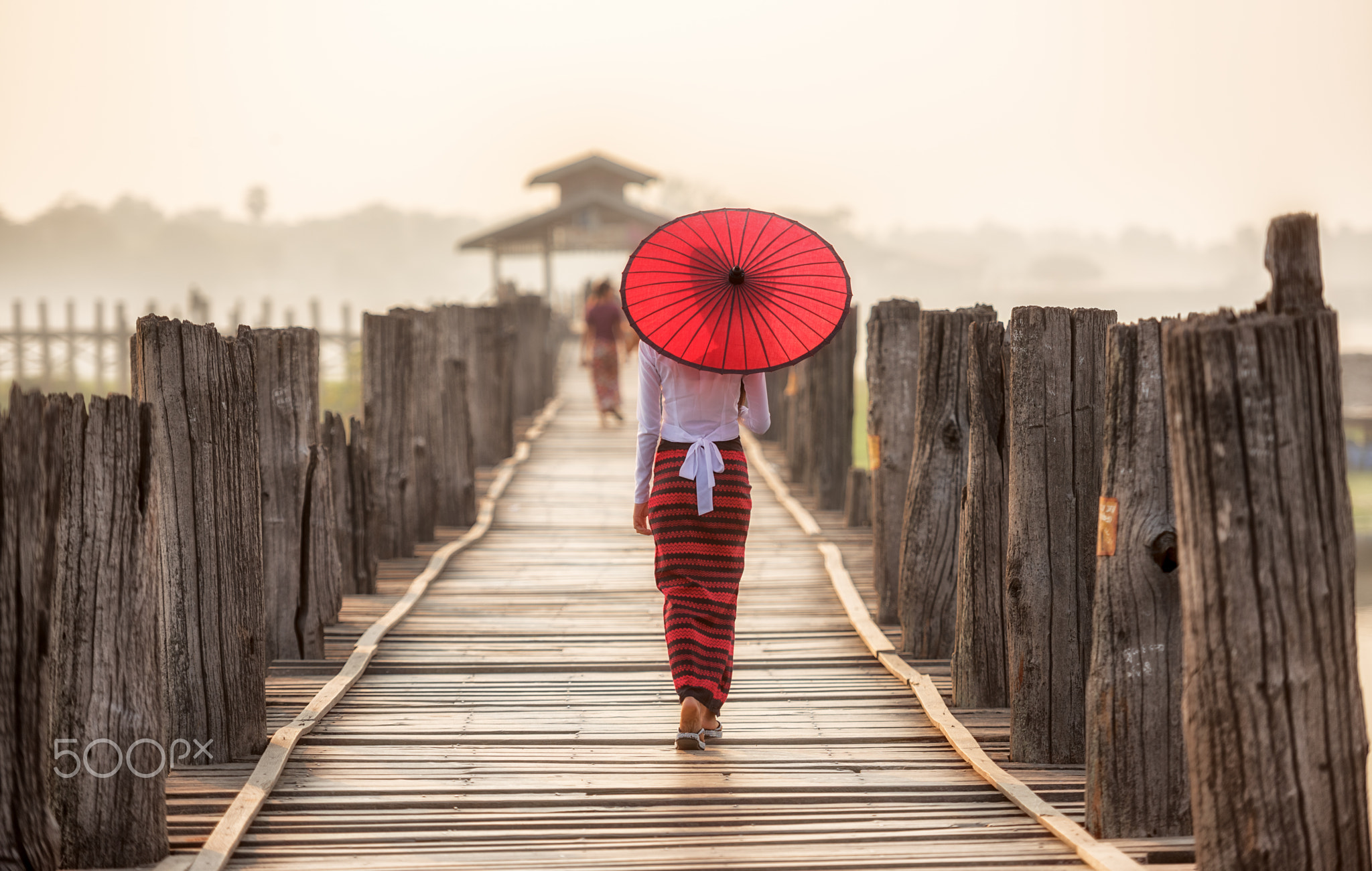 Burmese woman