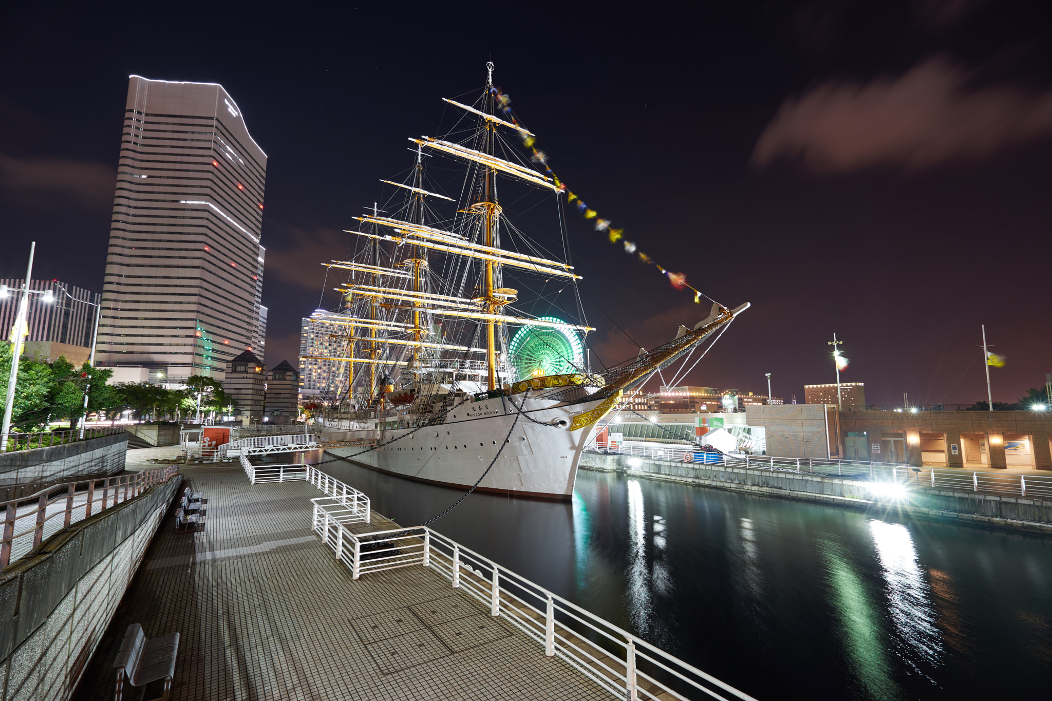 v2?sig=3bafbf9201591f64d40454483c49ab2992de3be8d296999743f043ebe3c0154c