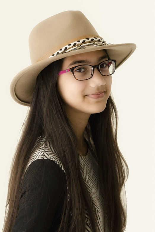 AF Zoom-Nikkor 75-300mm f/4.5-5.6 sample photo. Flavia photography