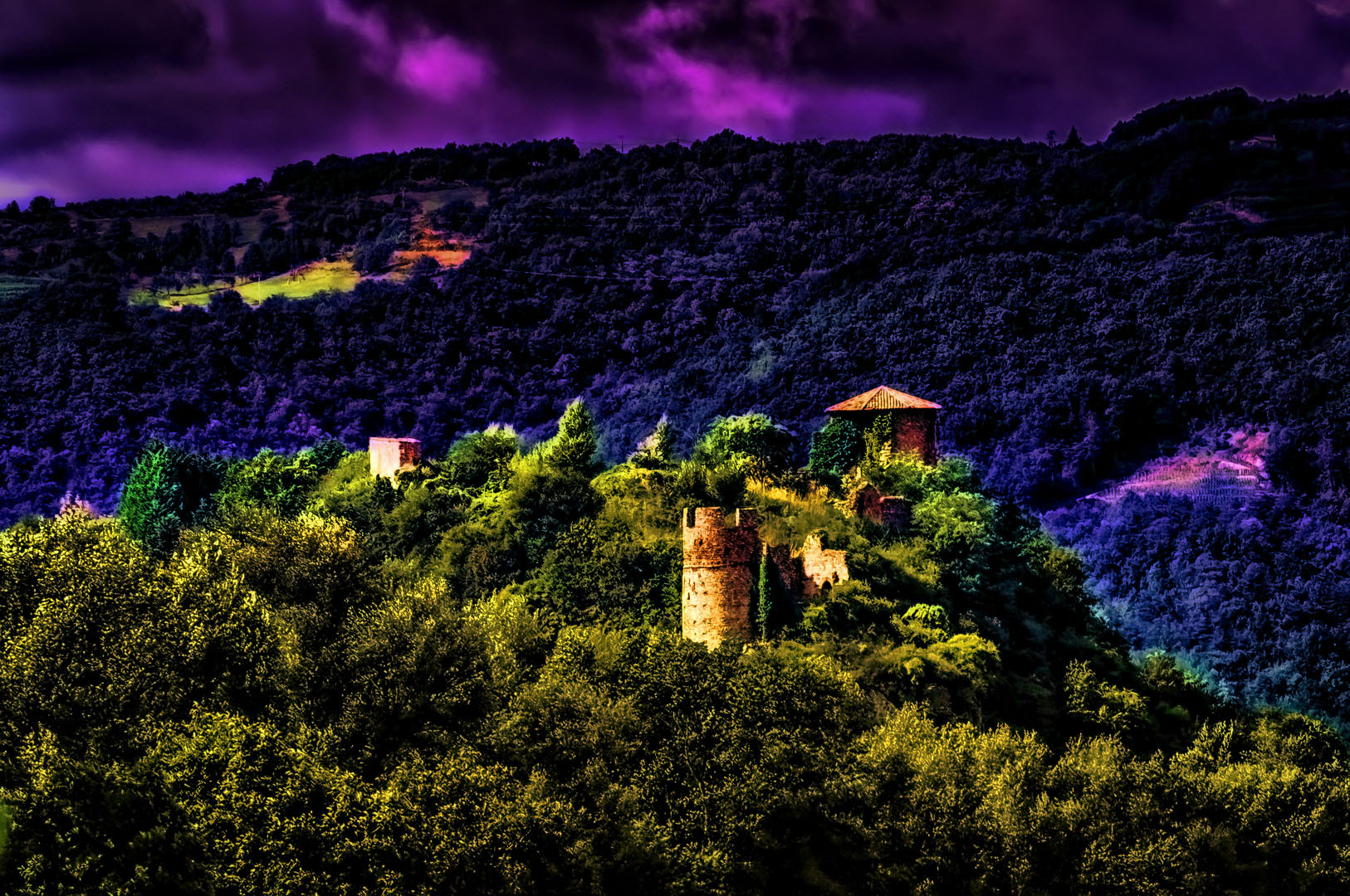 Nikon D90 + AF Nikkor 70-210mm f/4-5.6 sample photo. Castle in the mountain. photography