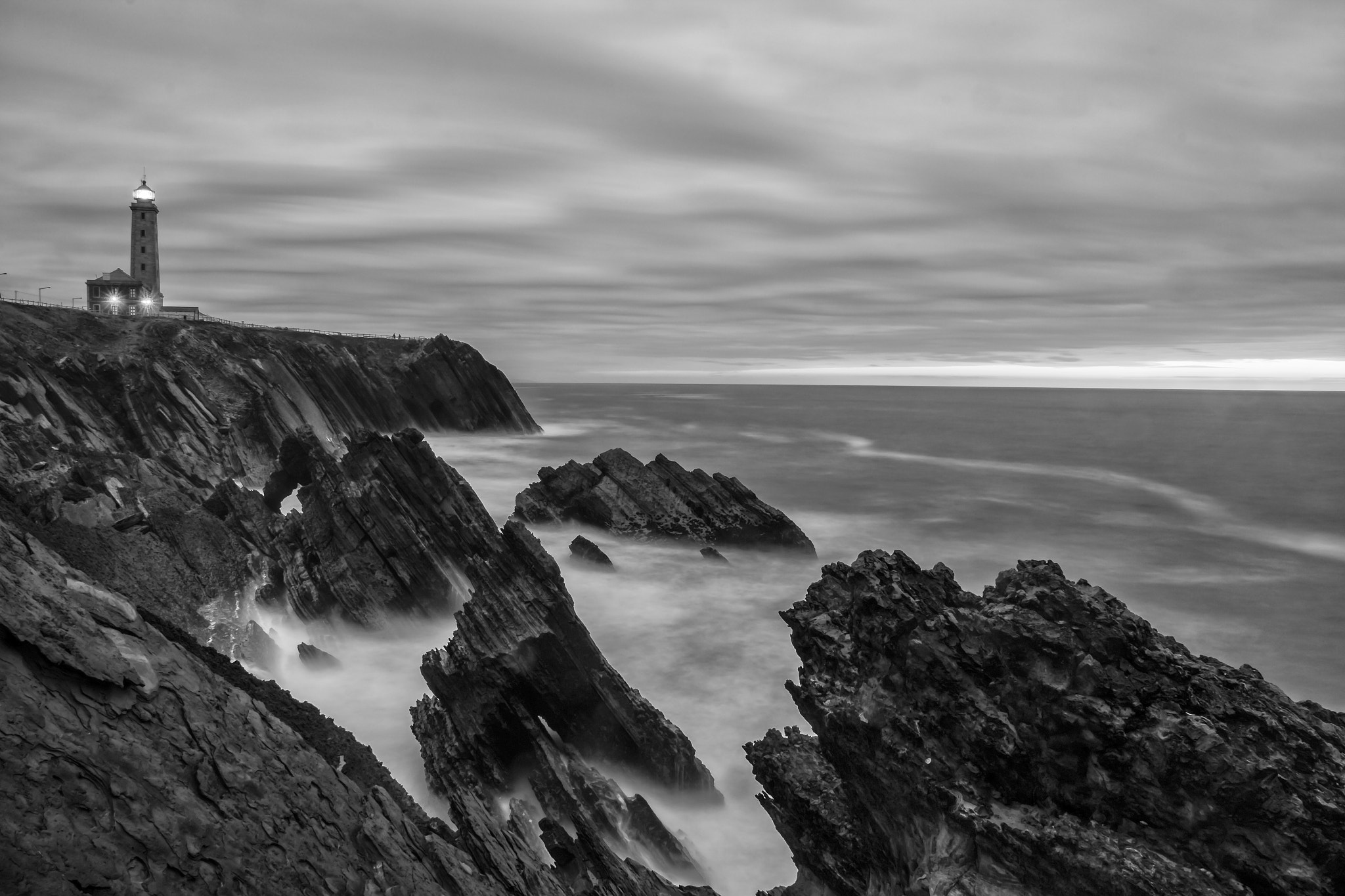 Canon EOS 70D + Canon EF 500mm F4L IS USM sample photo. Light house photography
