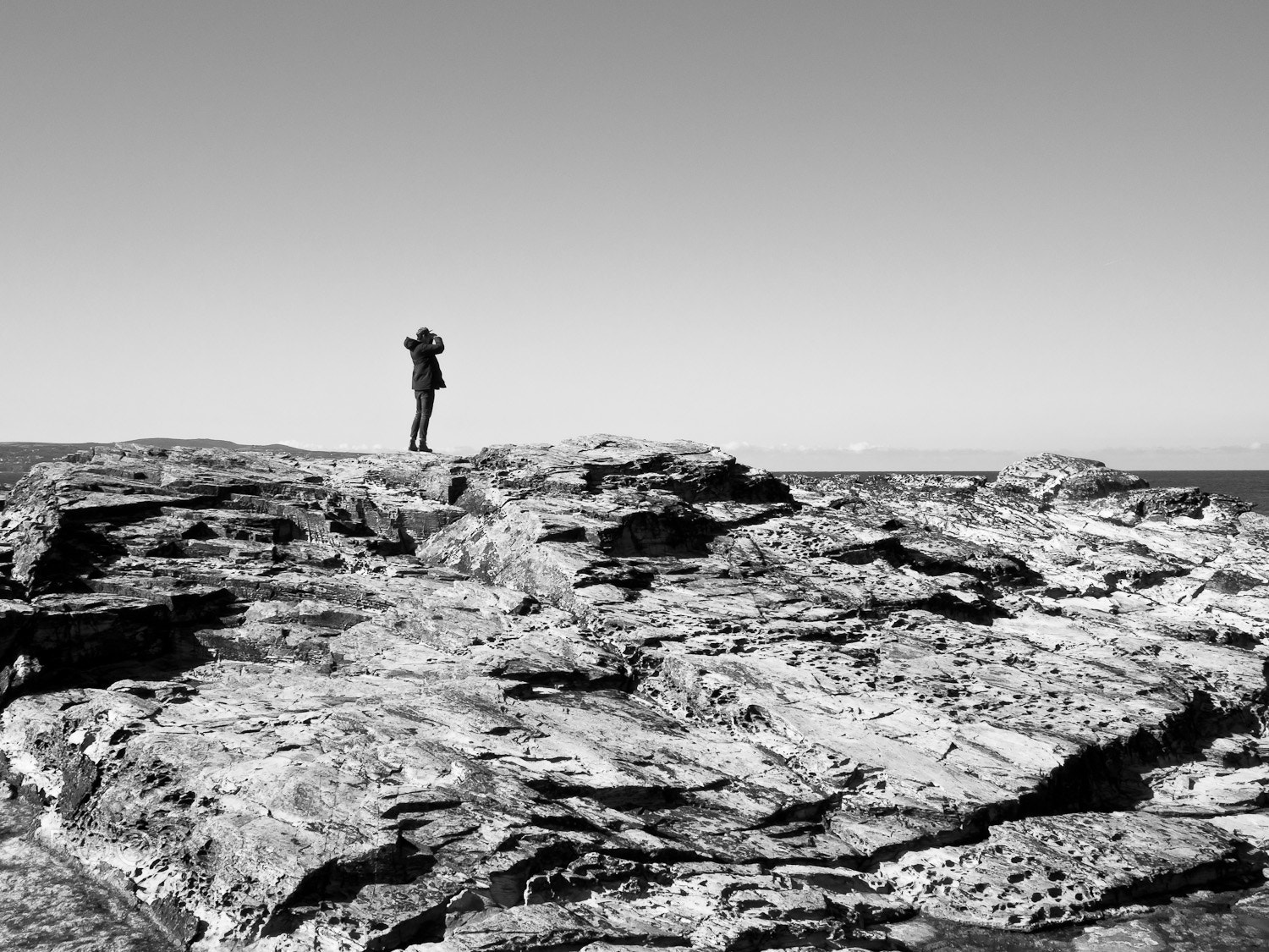 Olympus OM-D E-M10 + Olympus M.Zuiko Digital 17mm F1.8 sample photo. Man on the moon, cornwall photography