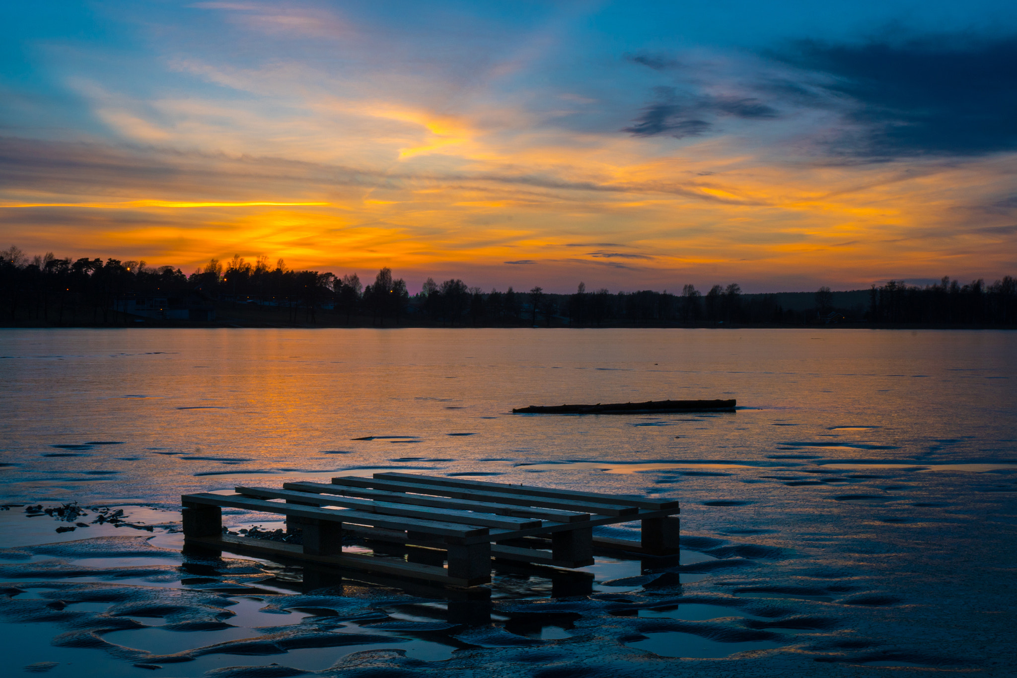 Sony a7R II + Sony E 35mm F1.8 OSS sample photo. End of winter photography