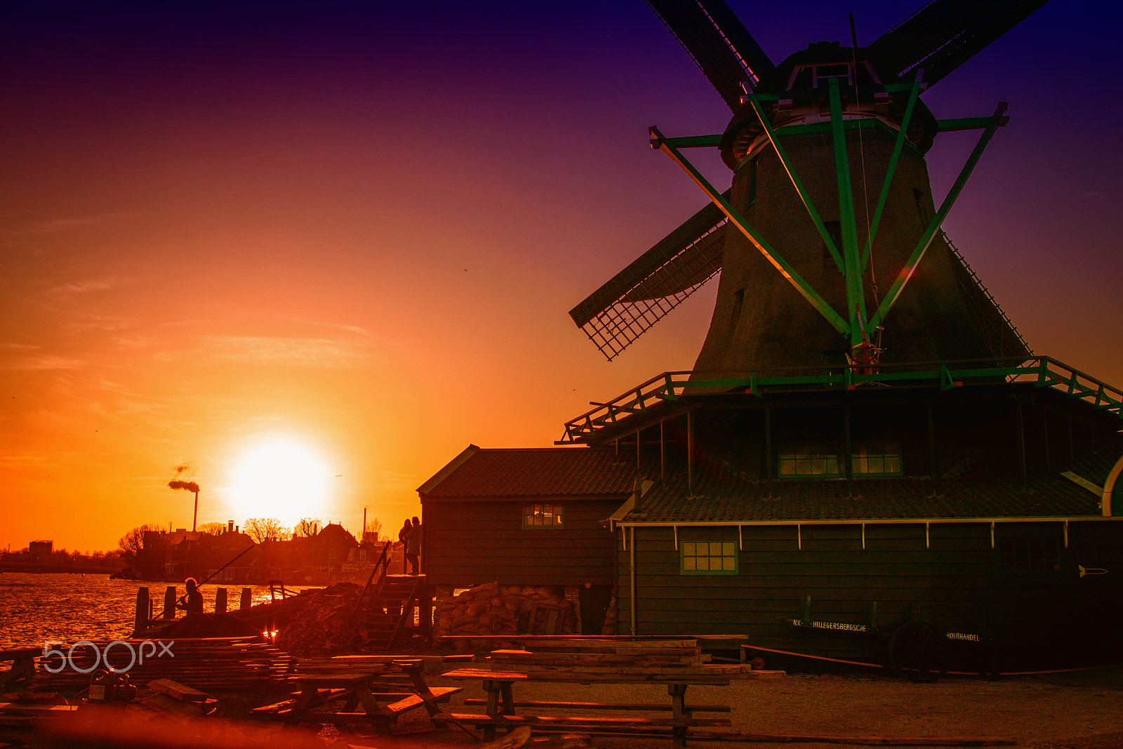 Nikon D5300 + Nikon AF-S Nikkor 20mm F1.8G ED sample photo. Zaanse schans photography