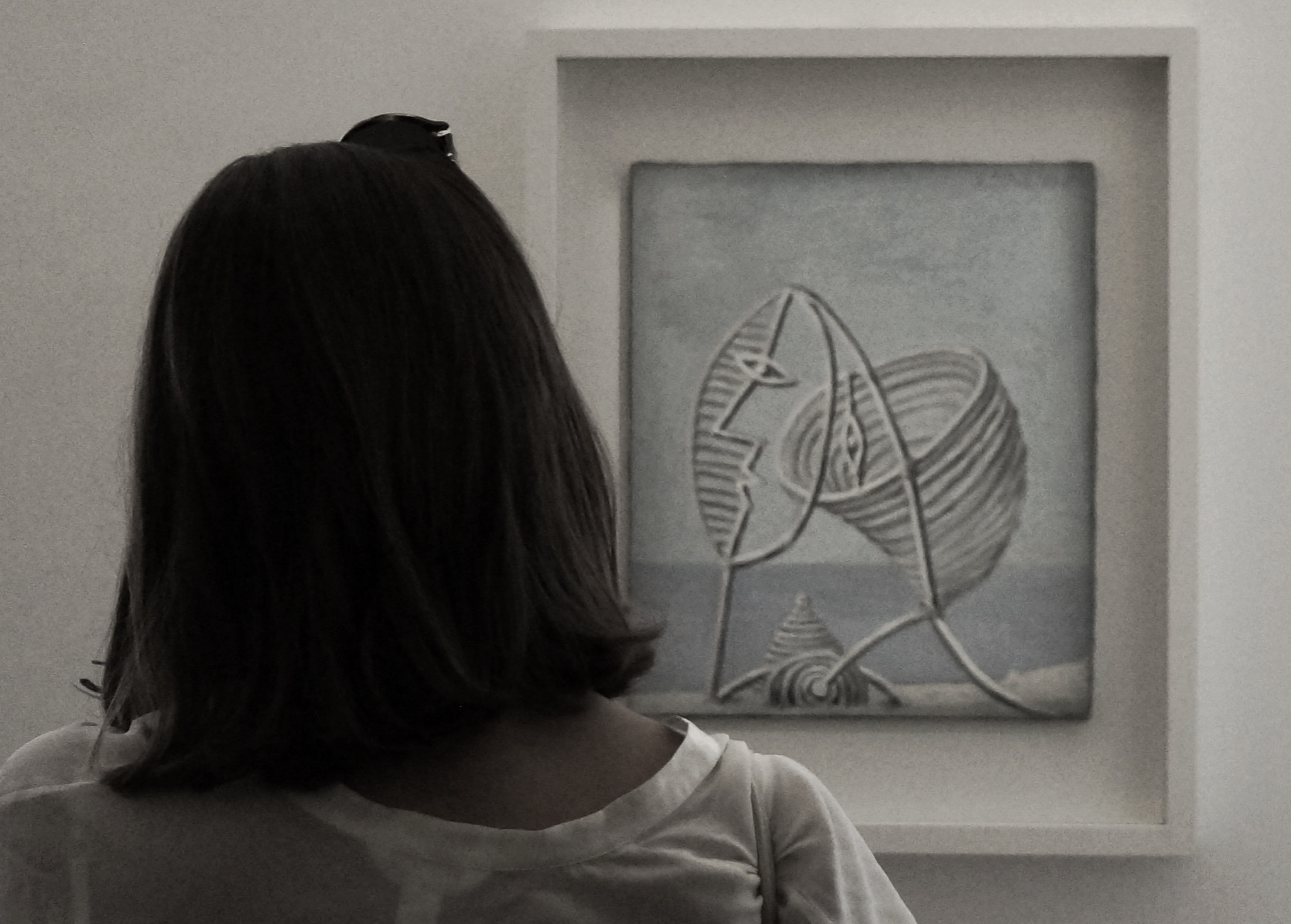 Sony Alpha NEX-7 + Sony E 20mm F2.8 sample photo. Portrait of a young lady ~ picasso ~ paris ~ mjyj photography