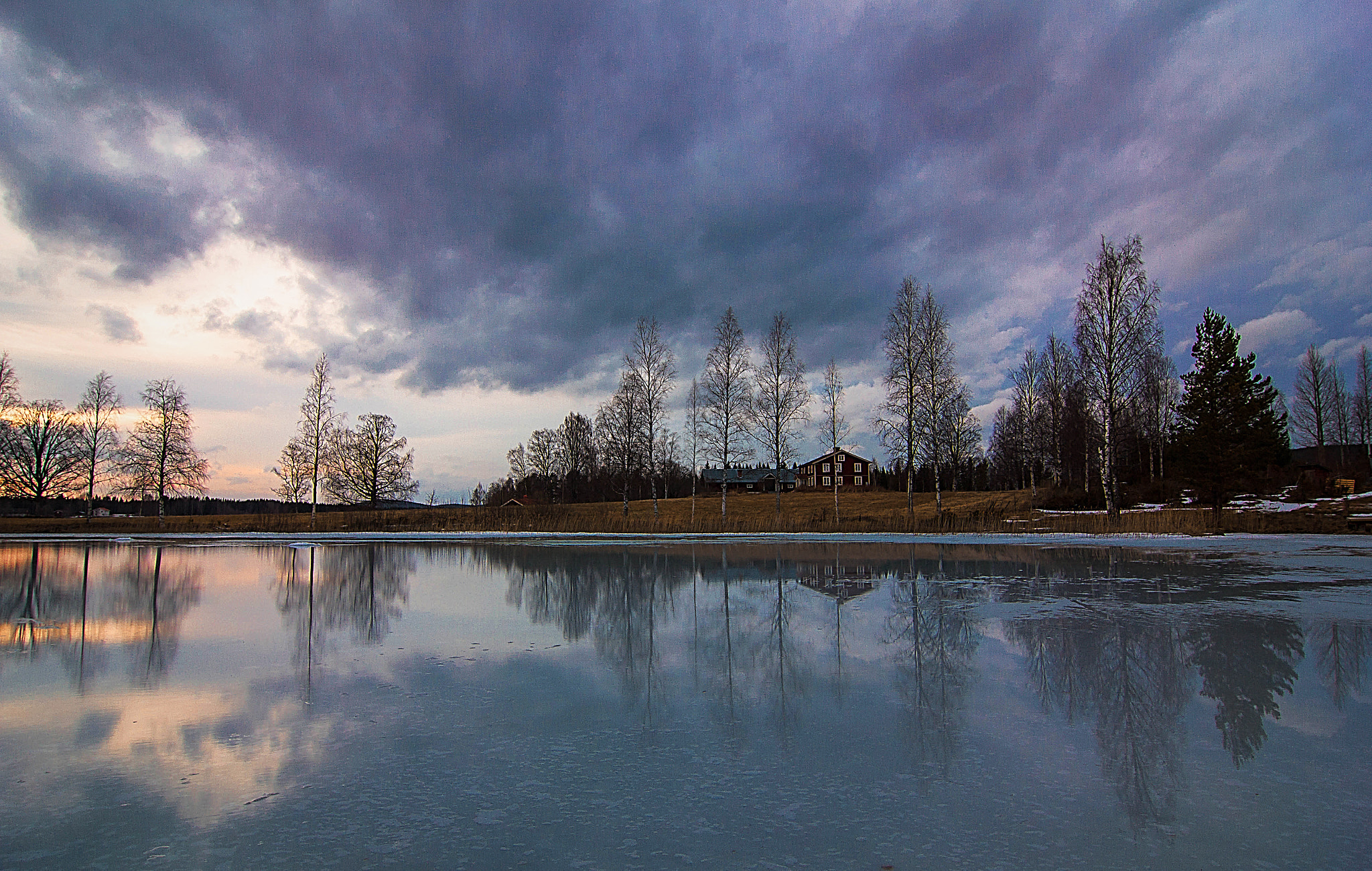 Tokina AT-X Pro 12-24mm F4 (IF) DX sample photo. Reflection photography