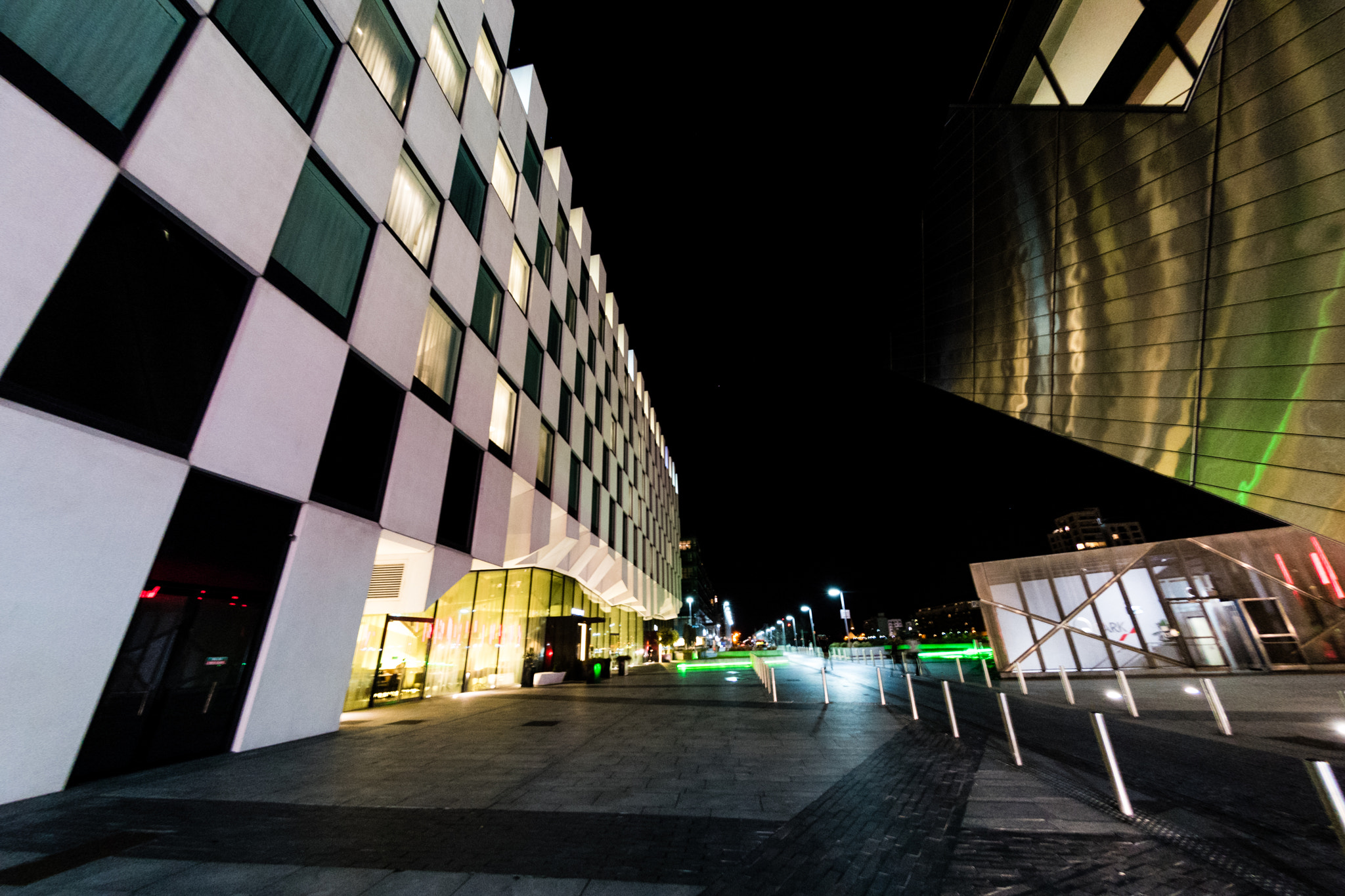 Nikon AF DX Fisheye-Nikkor 10.5mm F2.8G ED sample photo. Marker hotel at night photography
