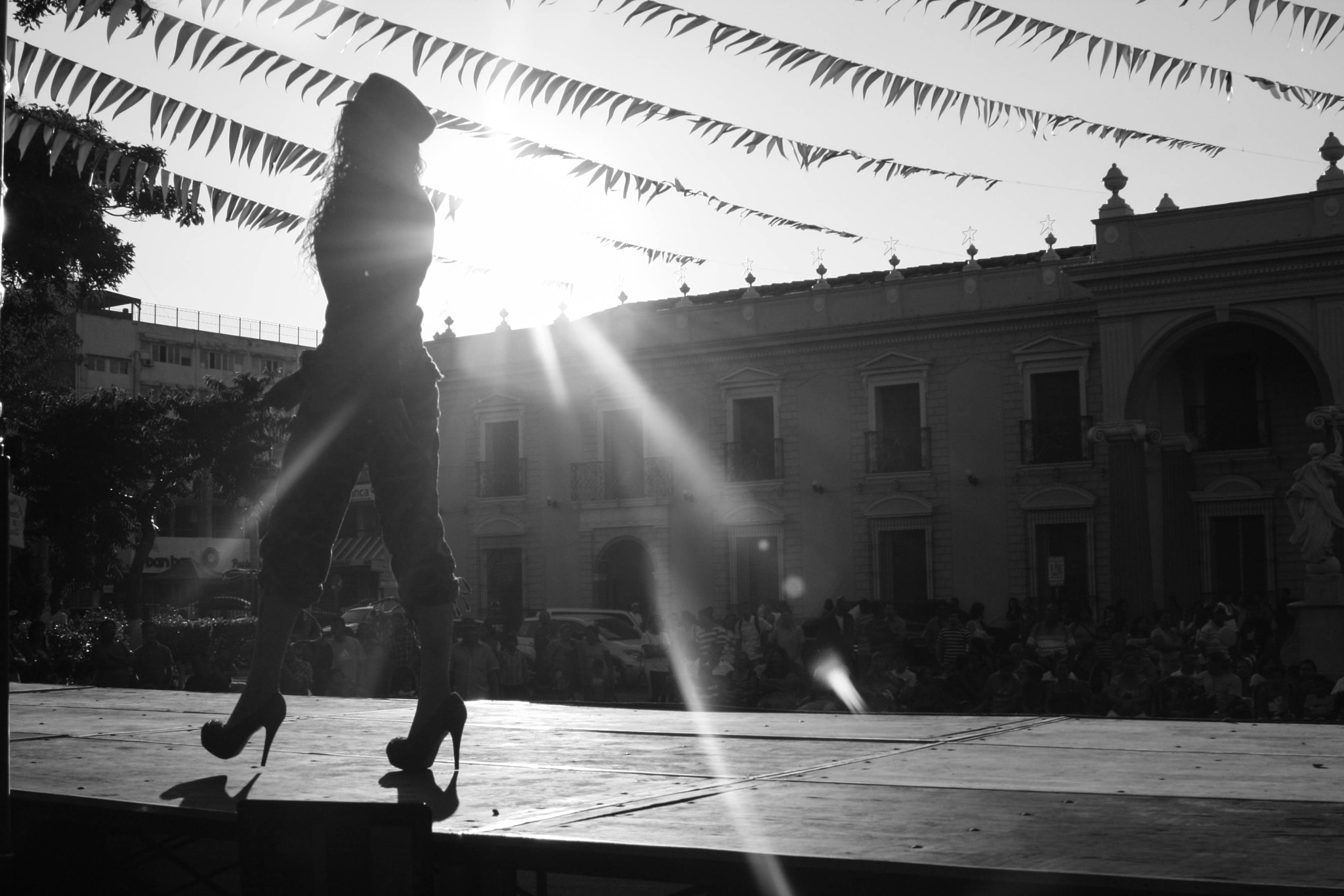 Canon EF 28-80mm f/3.5-5.6 sample photo. Fashion black and white photography