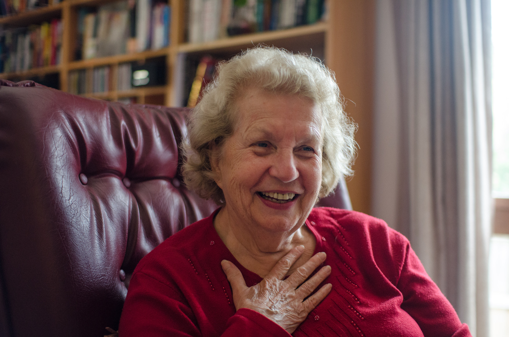 Nikon D7000 + Sigma 30mm F1.4 EX DC HSM sample photo. Mum photography