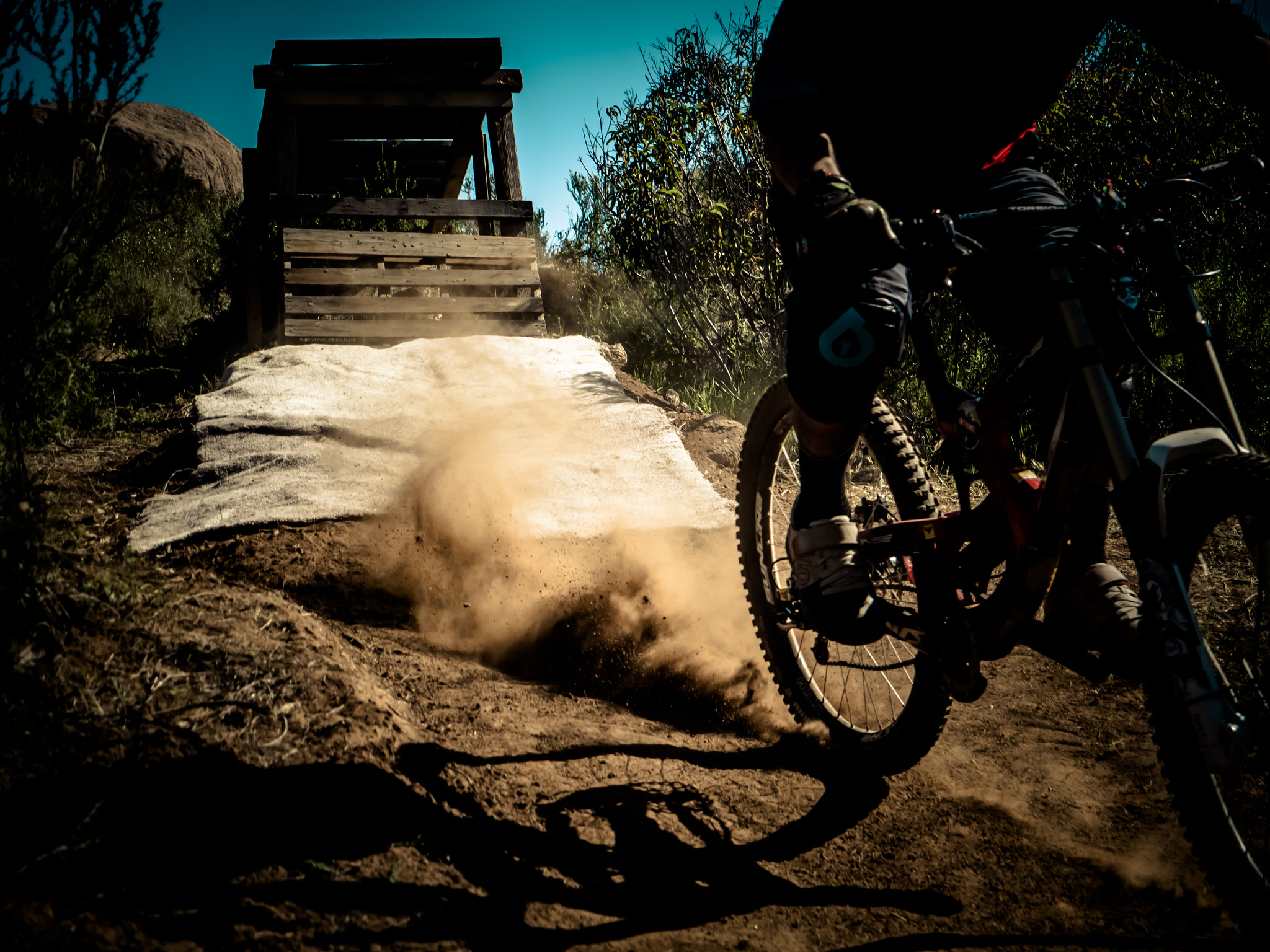 Panasonic Lumix DMC-GH4 sample photo. Dust after landing a jump photography