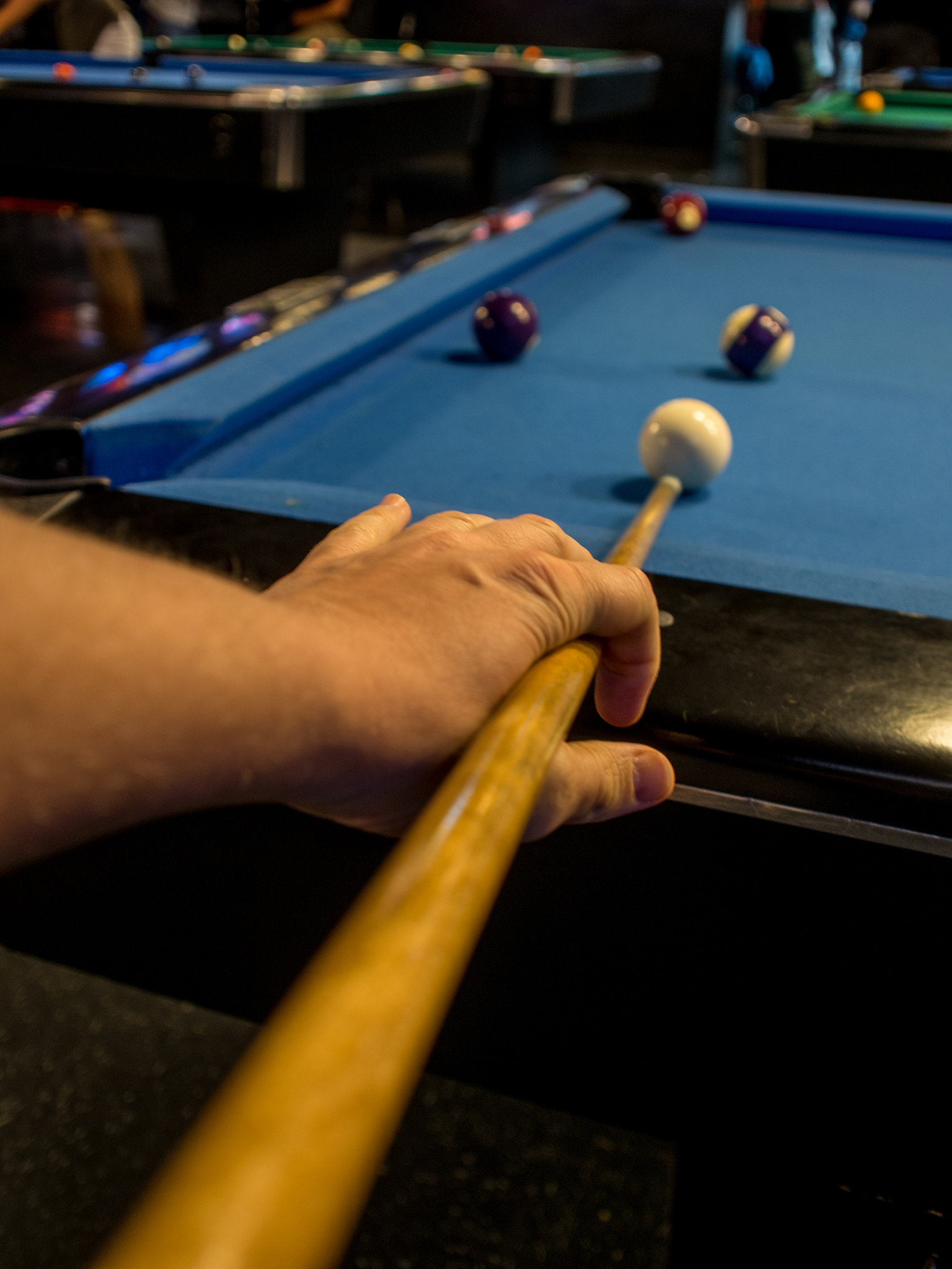 Olympus PEN E-PL6 + Olympus M.Zuiko Digital 17mm F2.8 Pancake sample photo. Billiards photography