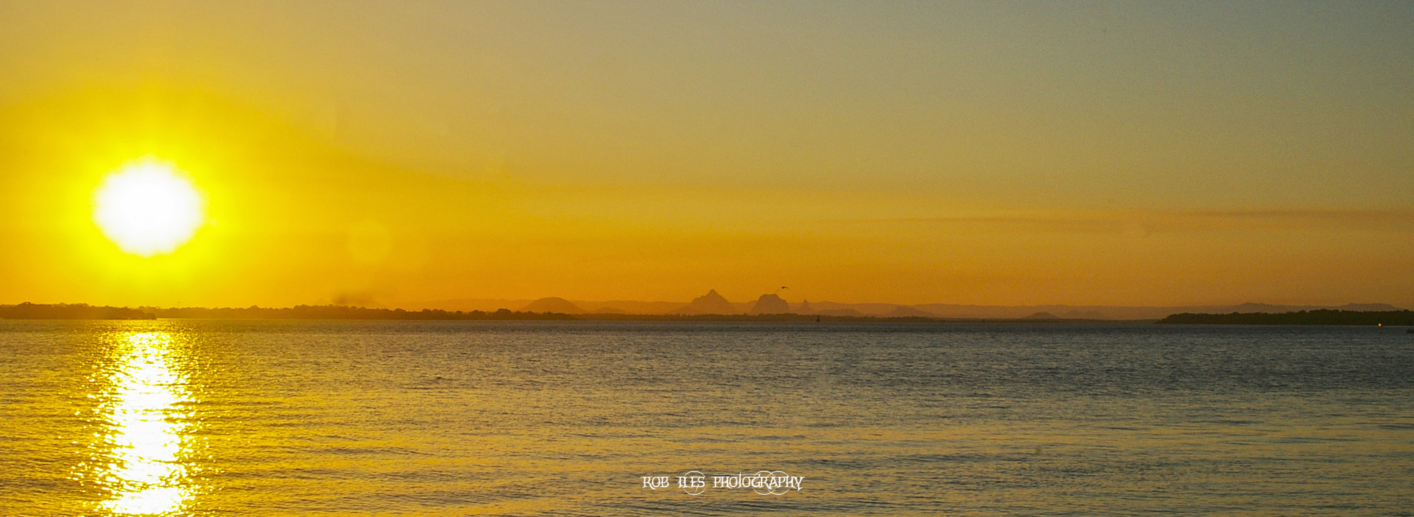 Pentax *ist DL + Sigma AF 10-20mm F4-5.6 EX DC sample photo. Island sunset photography