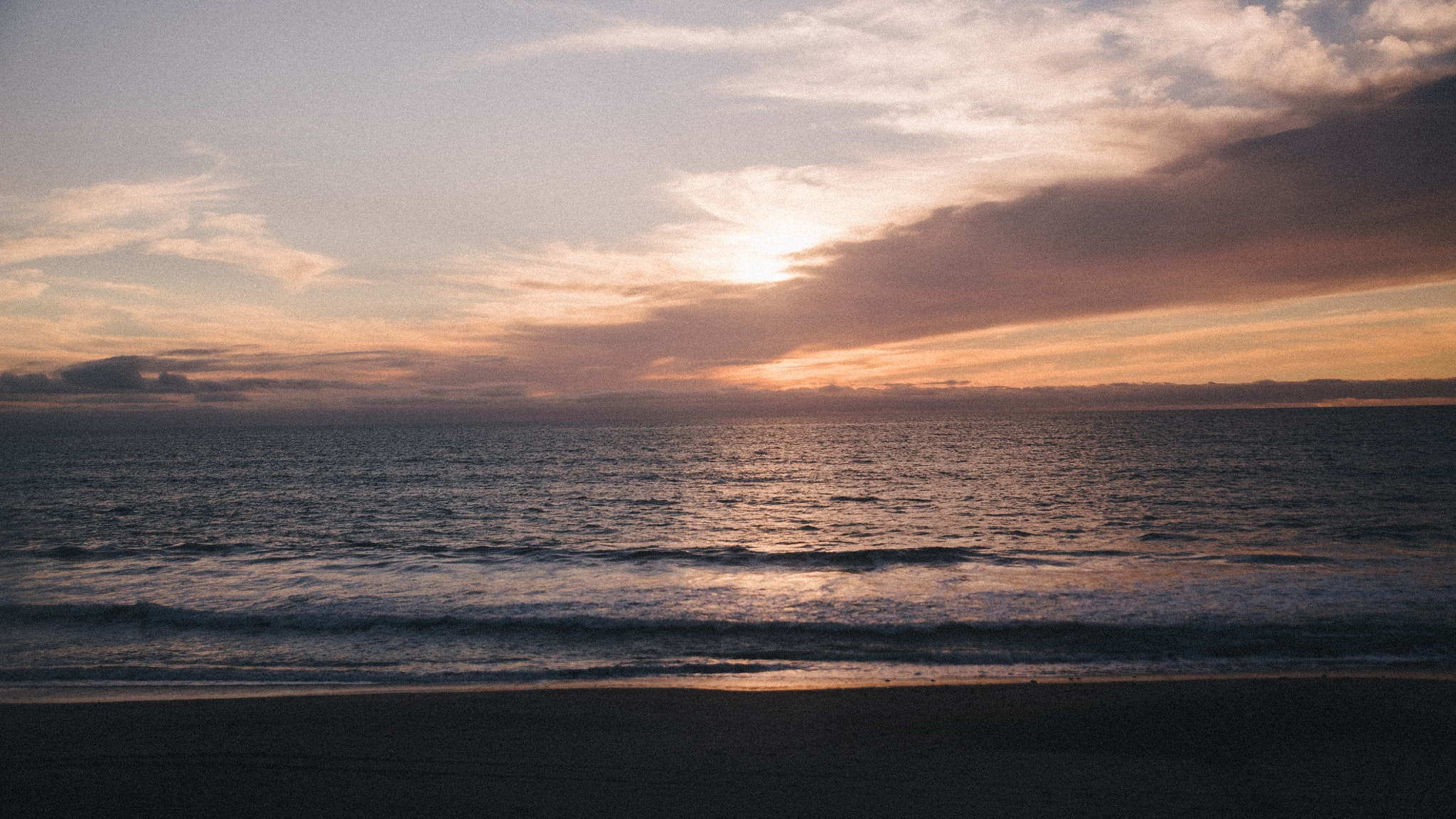 24-70mm F2.8 OSS sample photo. Beach photography