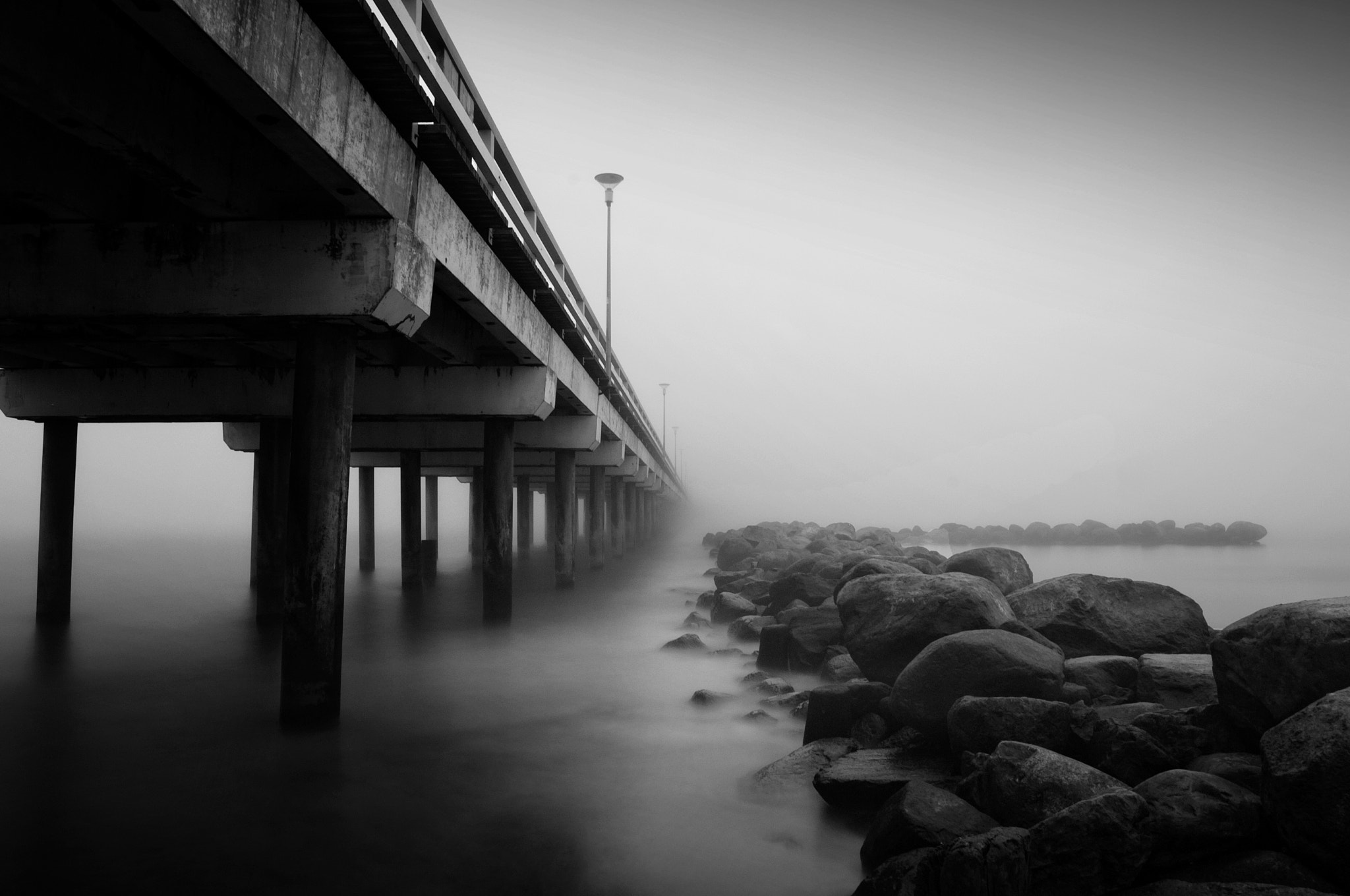 Nikon D700 + Samyang 16mm F2 ED AS UMC CS sample photo. Fog photography