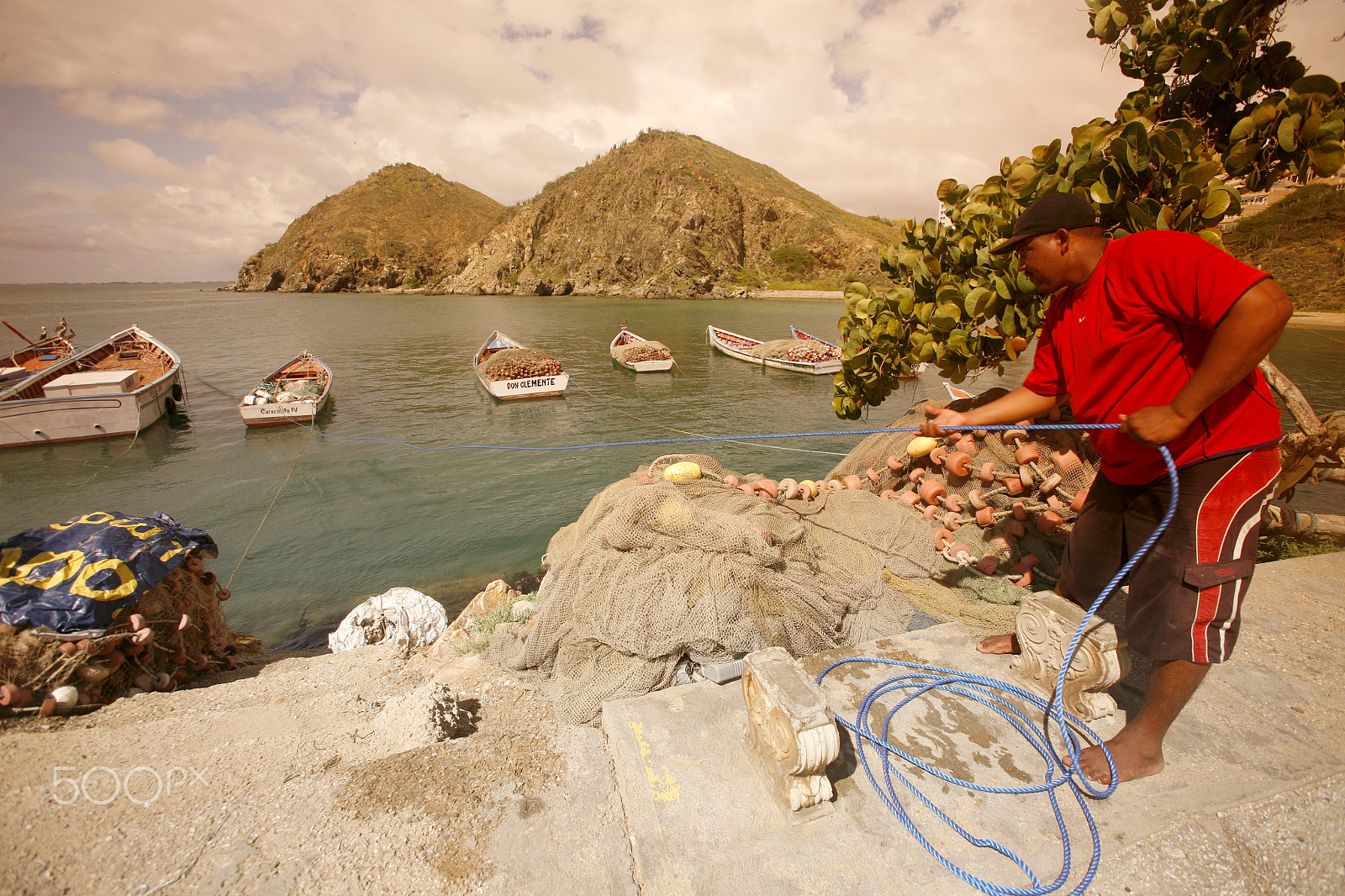 Canon EOS 5D + Canon EF 16-35mm F2.8L USM sample photo. South america venezuela isla margatita pampatar beach coast photography