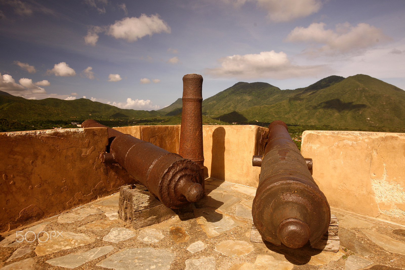 Canon EOS 5D + Canon EF 16-35mm F2.8L USM sample photo. South america venezuela isla margatita la asuncion castillo photography