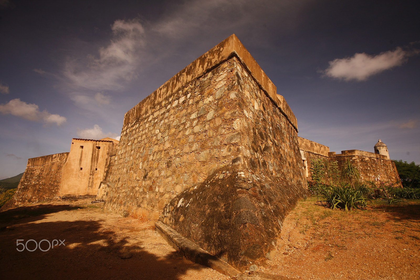 Canon EOS 5D + Canon EF 16-35mm F2.8L USM sample photo. South america venezuela isla margatita la asuncion castillo photography