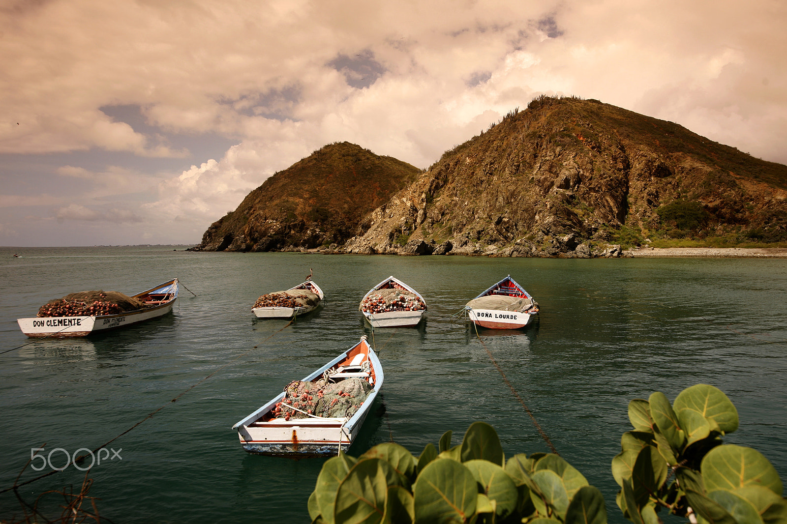 Canon EOS 5D + Canon EF 16-35mm F2.8L USM sample photo. South america venezuela isla margatita pampatar beach coast photography