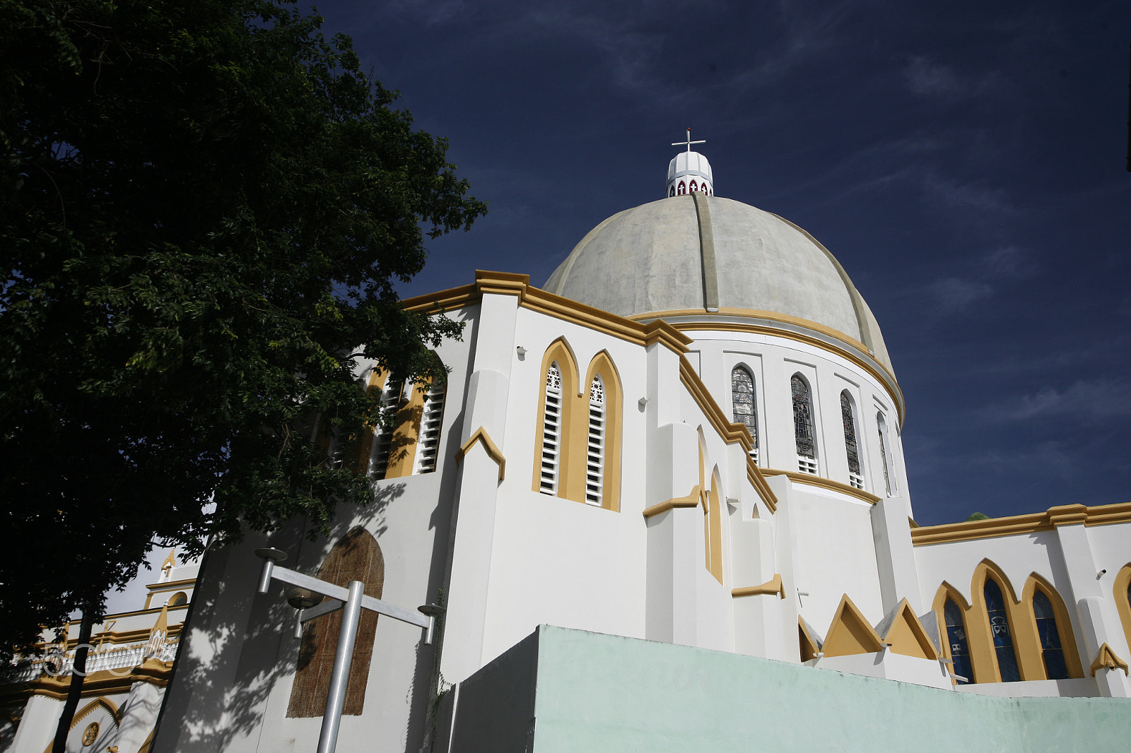 Canon EOS 5D + Canon EF 16-35mm F2.8L USM sample photo. South america venezuela isla margatita porlamar catedral photography