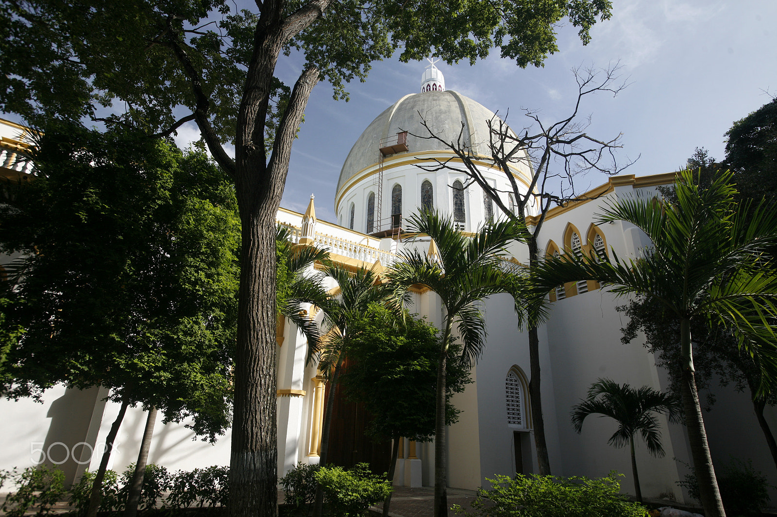 Canon EOS 5D + Canon EF 16-35mm F2.8L USM sample photo. South america venezuela isla margatita porlamar catedral photography