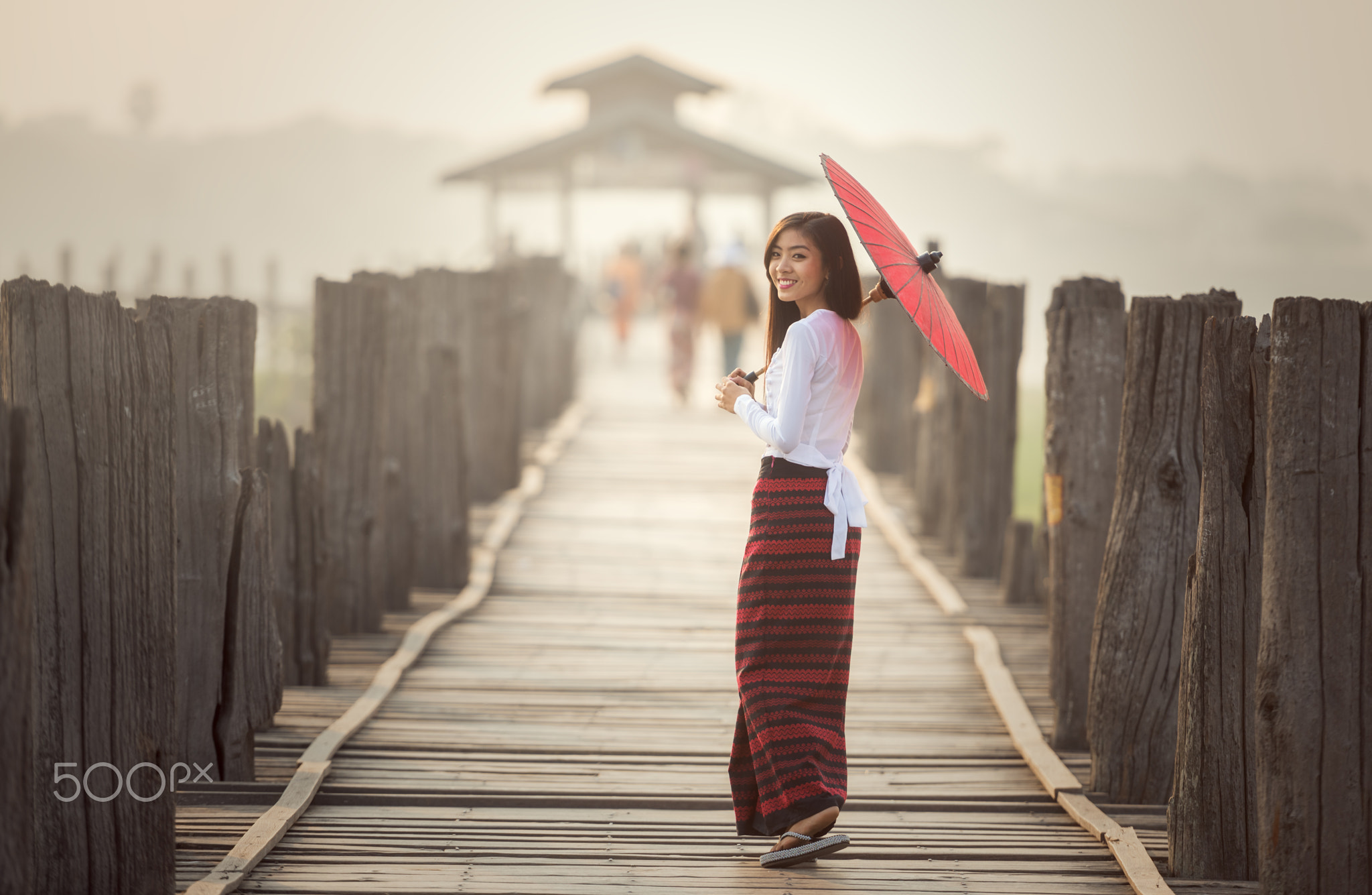 Burmese woman