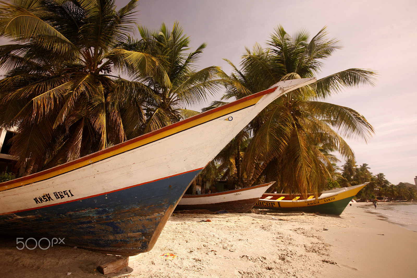 Canon EOS 5D + Canon EF 16-35mm F2.8L USM sample photo. South america venezuela isla margatita pampatar beach coast photography