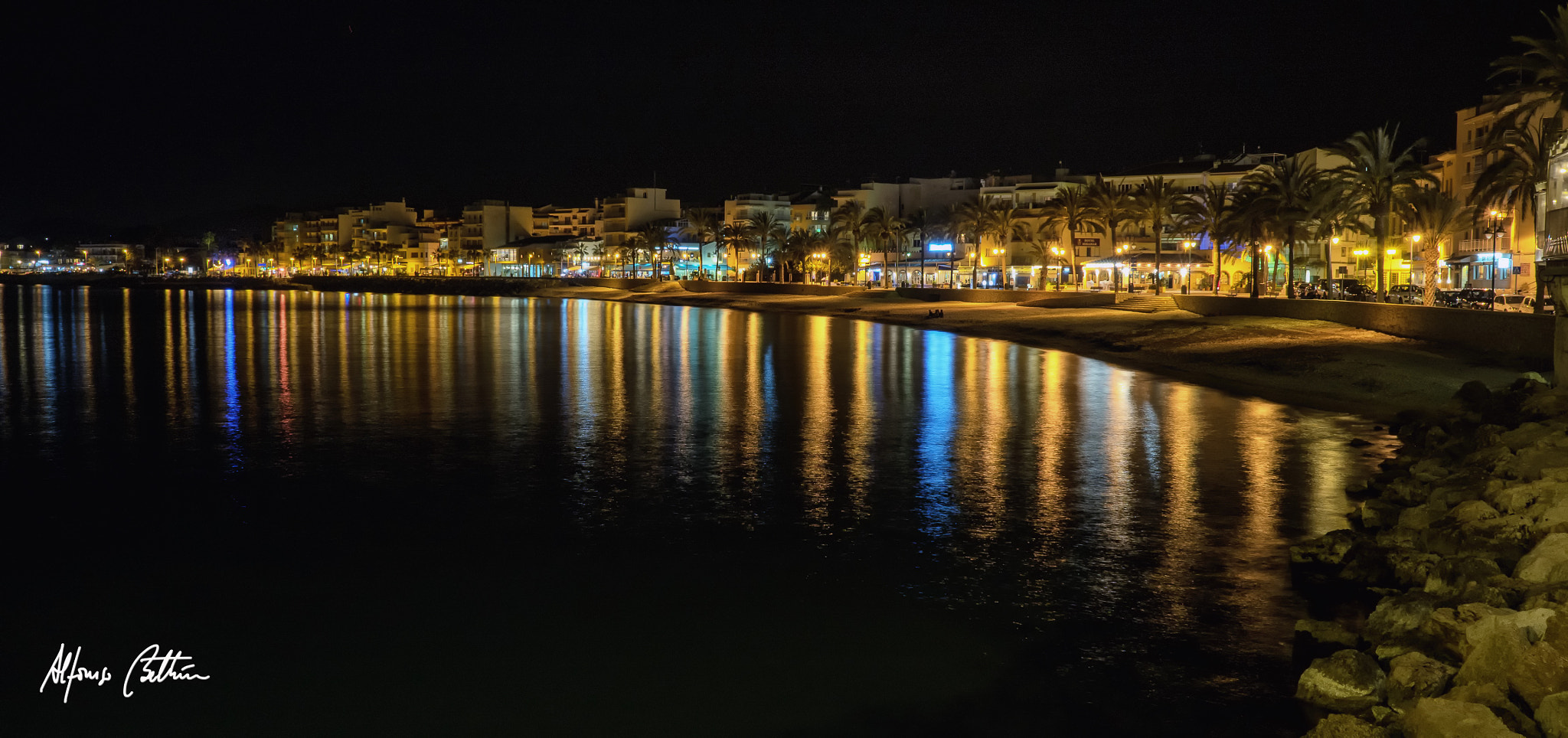 Olympus OM-D E-M5 II + Olympus M.Zuiko Digital 17mm F1.8 sample photo. Aduanas del mar photography