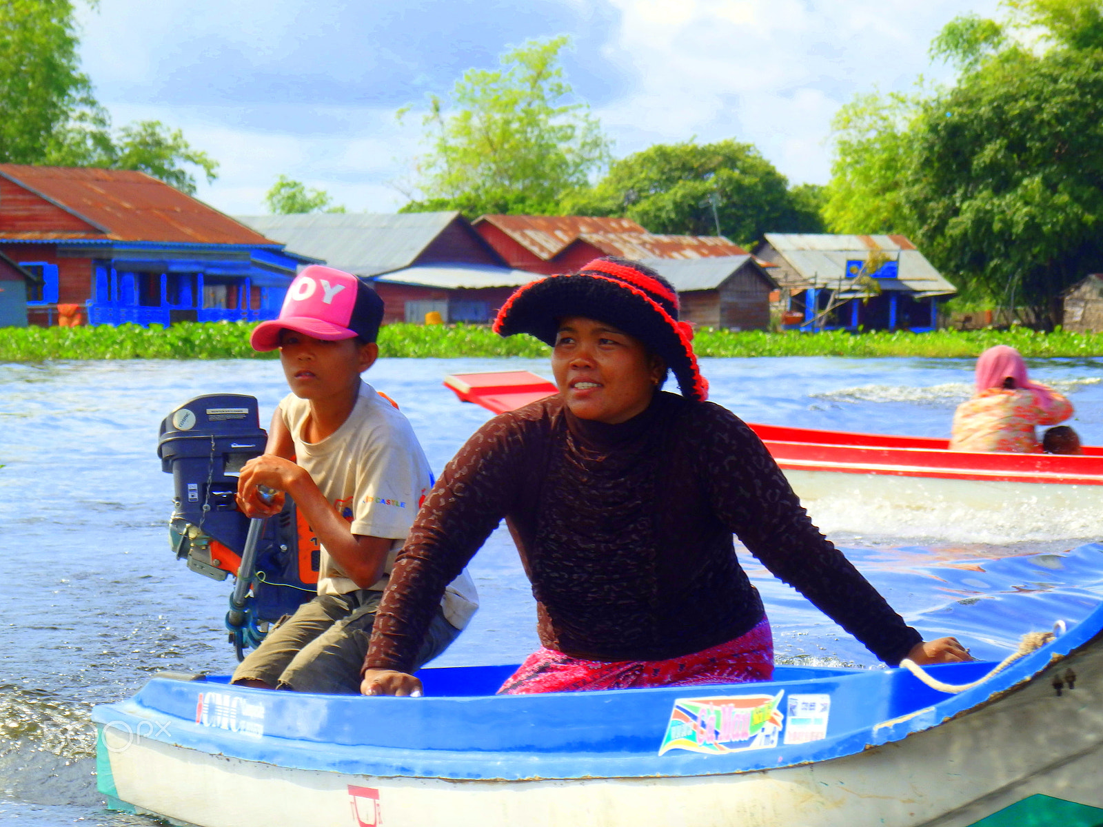 Olympus SZ-16,DZ-105 sample photo. Monsoon across cambodia photography