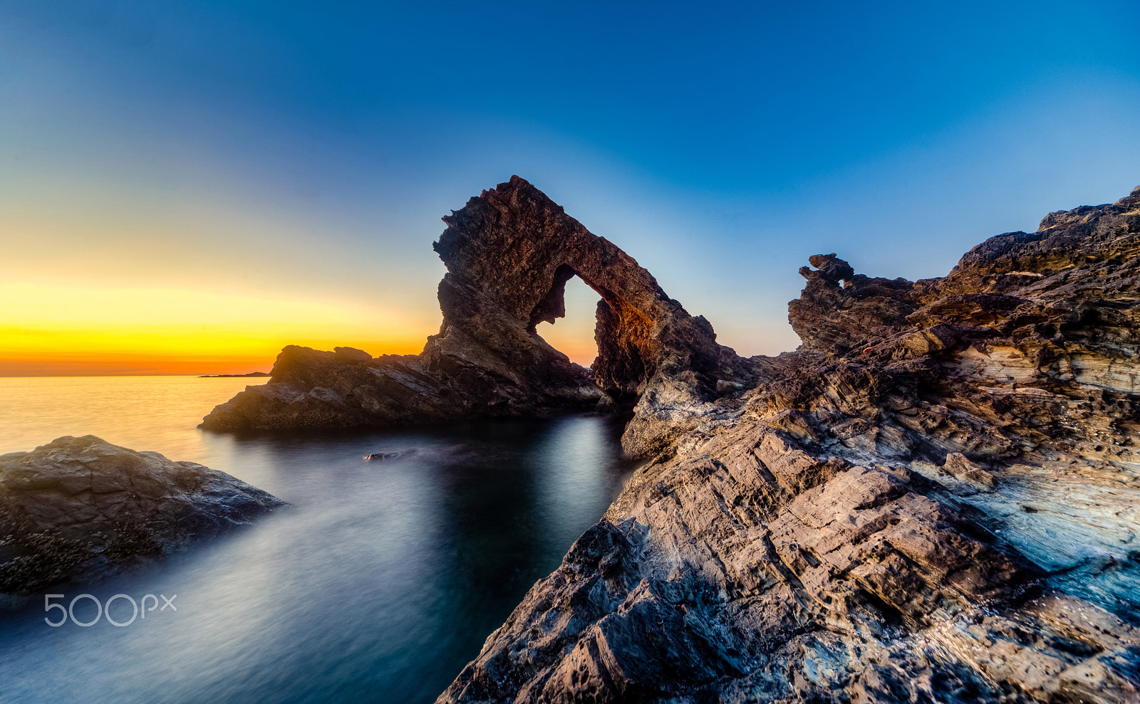 Sigma 12-24mm F4.5-5.6 EX DG Aspherical HSM sample photo. Heart shaped rock photography