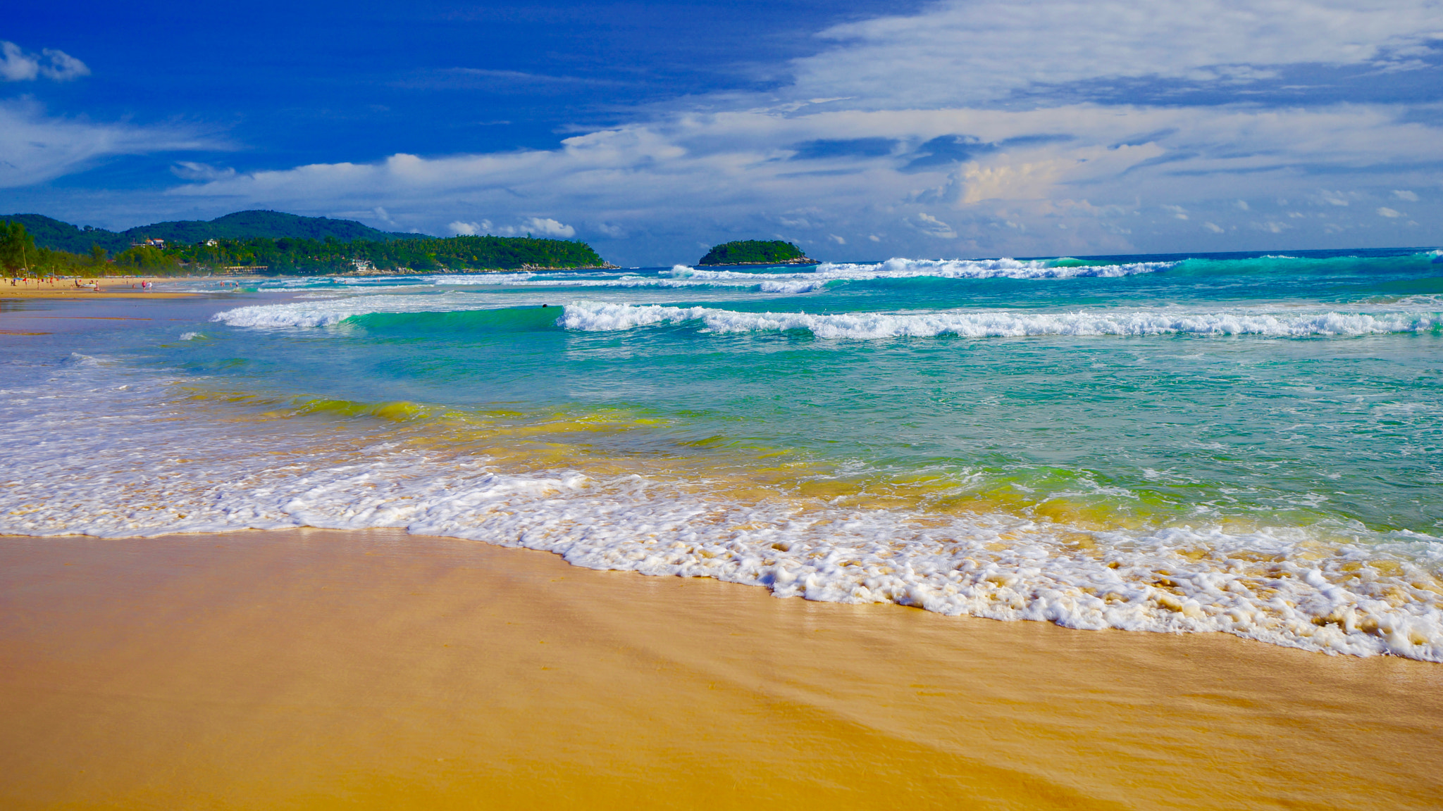 Sony a99 II + Sony Vario-Sonnar T* 16-35mm F2.8 ZA SSM sample photo. Karon beach, phuket, thailand photography