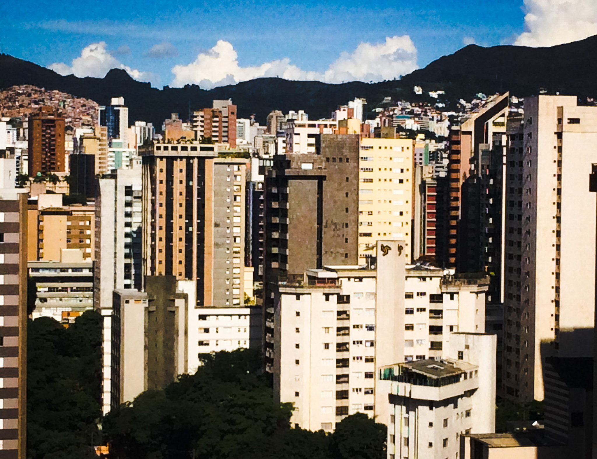 iPad mini 3 back camera 3.3mm f/2.4 sample photo. Bh & serra do curral photography