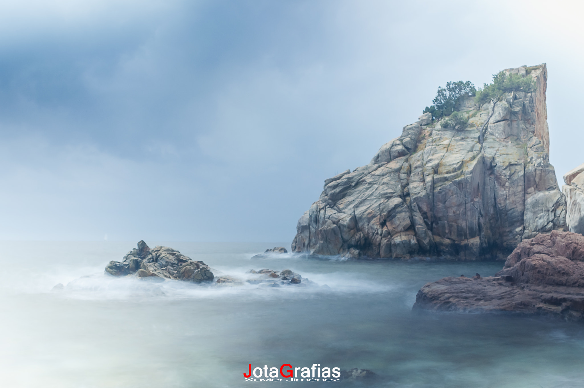 AF Zoom-Nikkor 28-85mm f/3.5-4.5 sample photo. Cala s'agulla - blanes - costa brava photography
