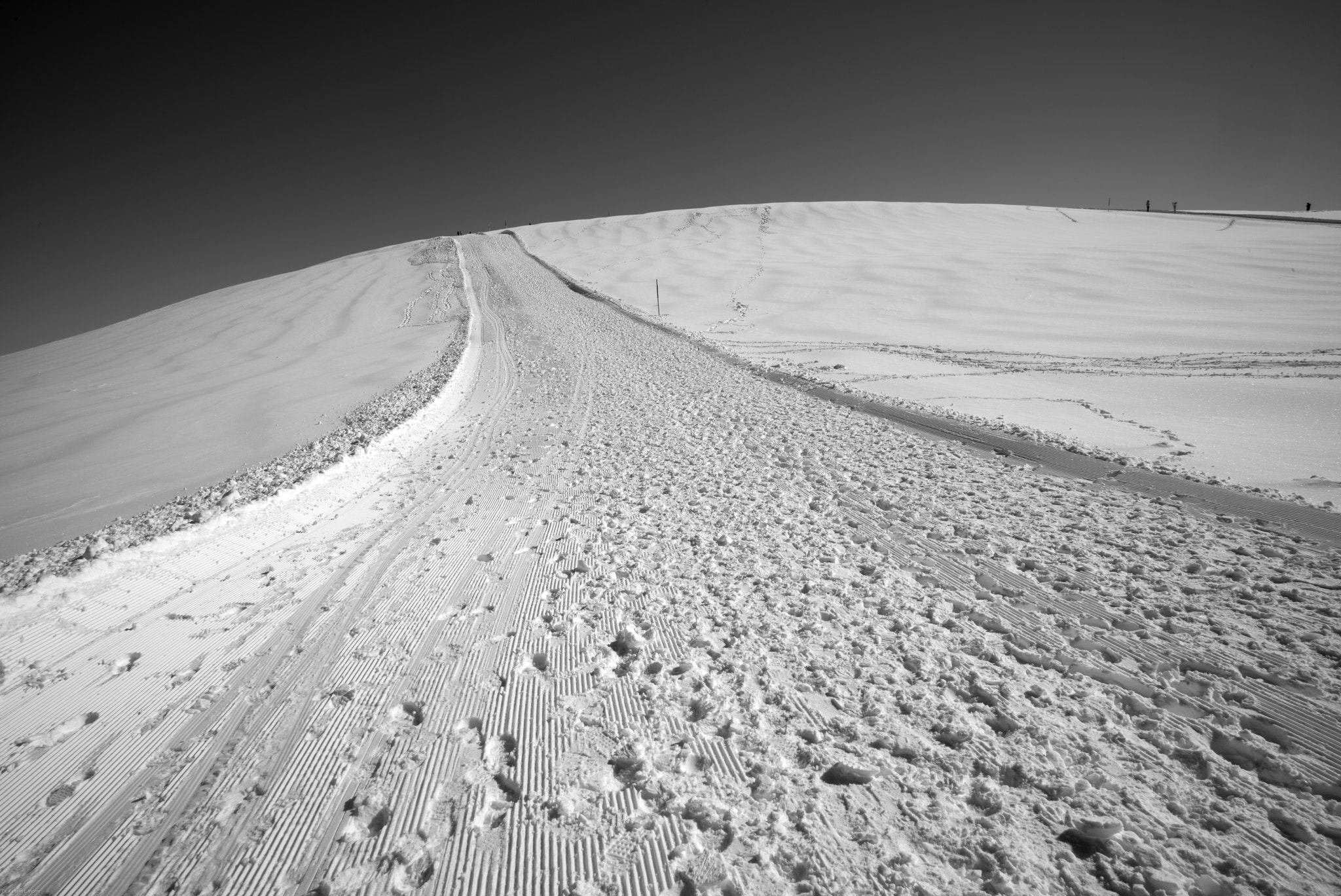 Leica Summilux-M 21mm F1.4 Asph sample photo. On the top of chäserrugg photography