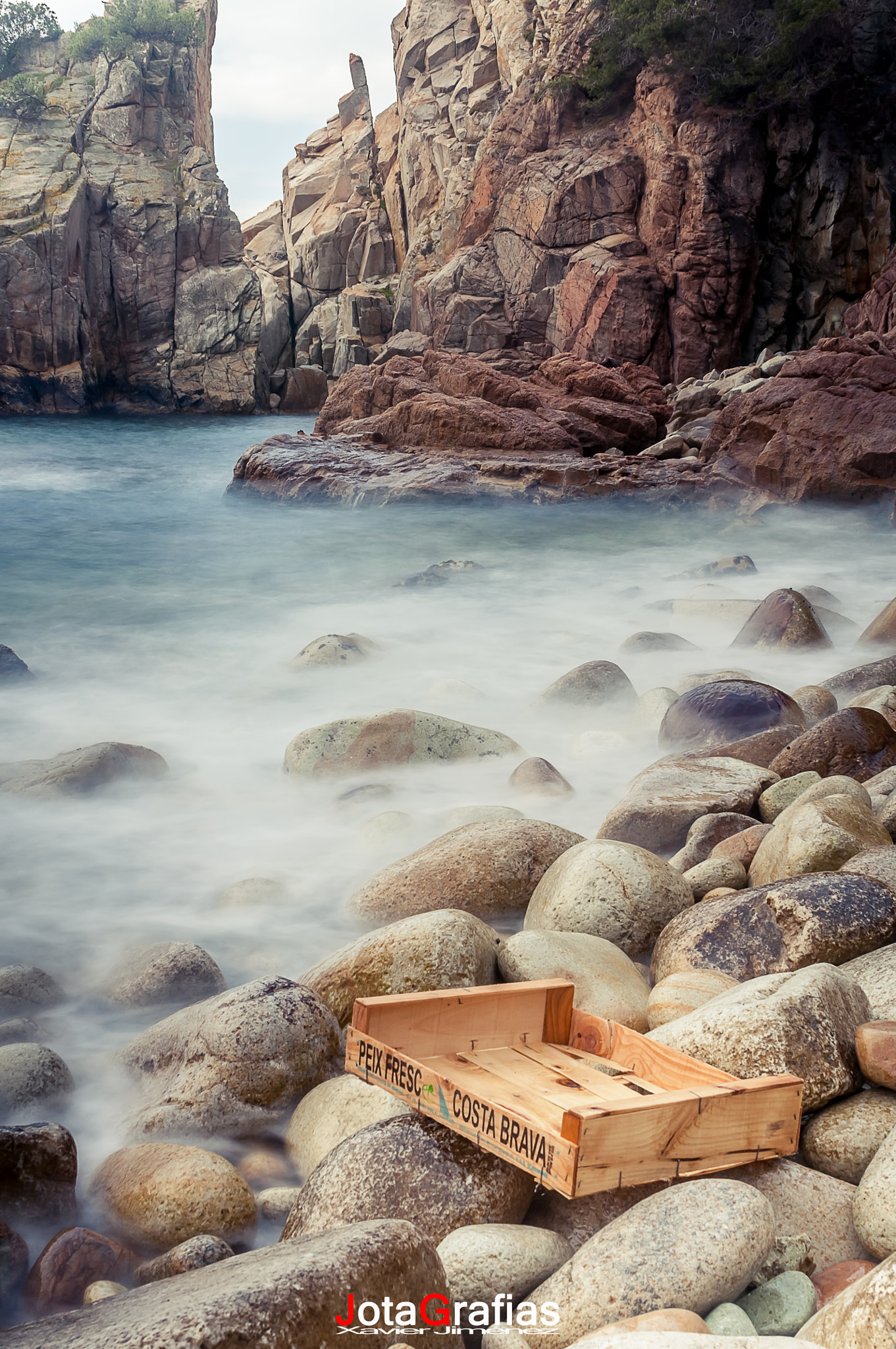 AF Zoom-Nikkor 28-85mm f/3.5-4.5 sample photo. Cala s'agulla - blanes - costa brava photography